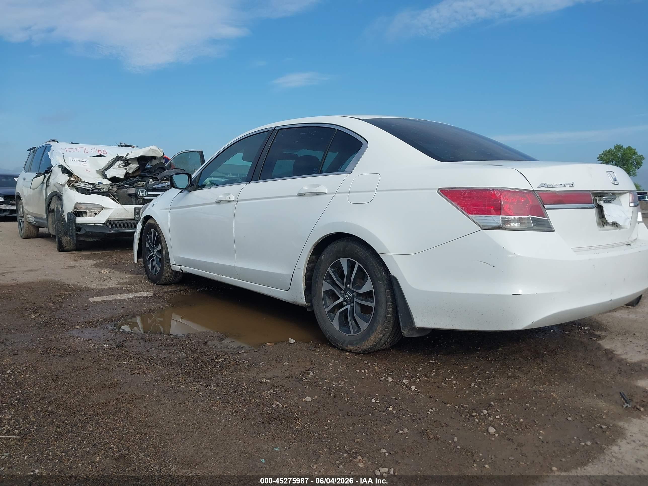 2012 Honda Accord 2.4 Lx White vin: 1HGCP2F36CA209765