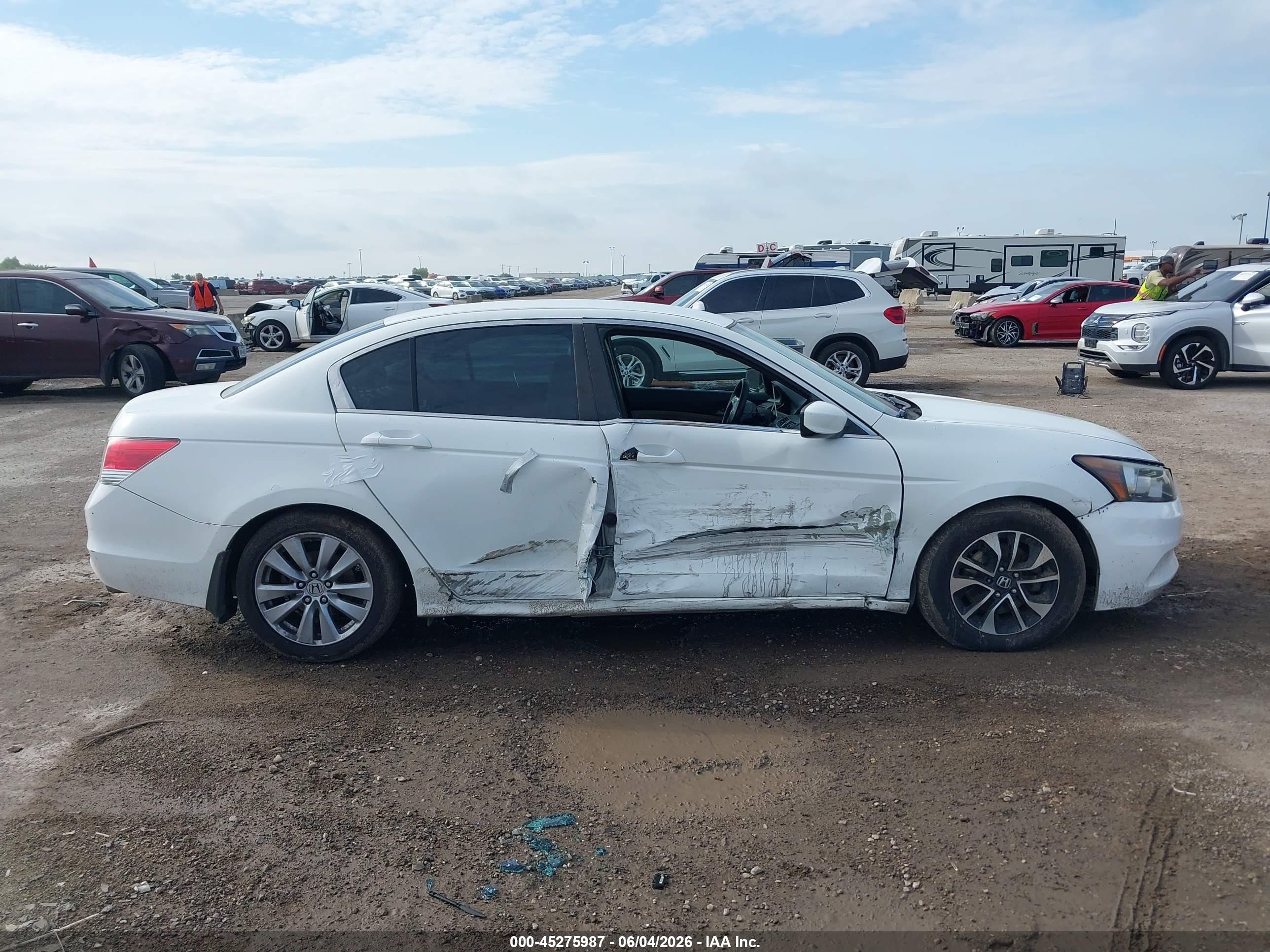 2012 Honda Accord 2.4 Lx White vin: 1HGCP2F36CA209765