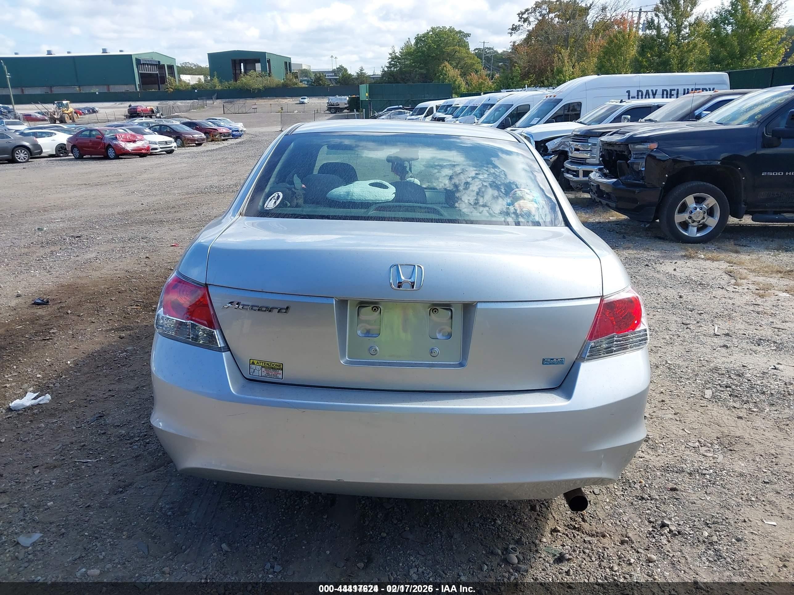 2010 Honda Accord 2.4 Lx Silver vin: 1HGCP2F37AA003643