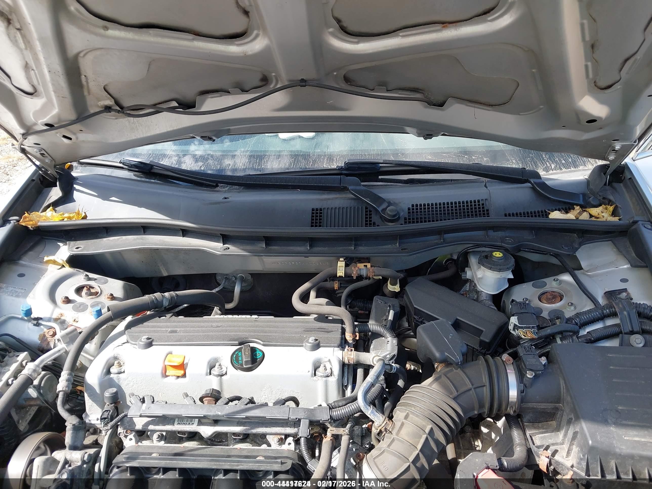 2010 Honda Accord 2.4 Lx Silver vin: 1HGCP2F37AA003643