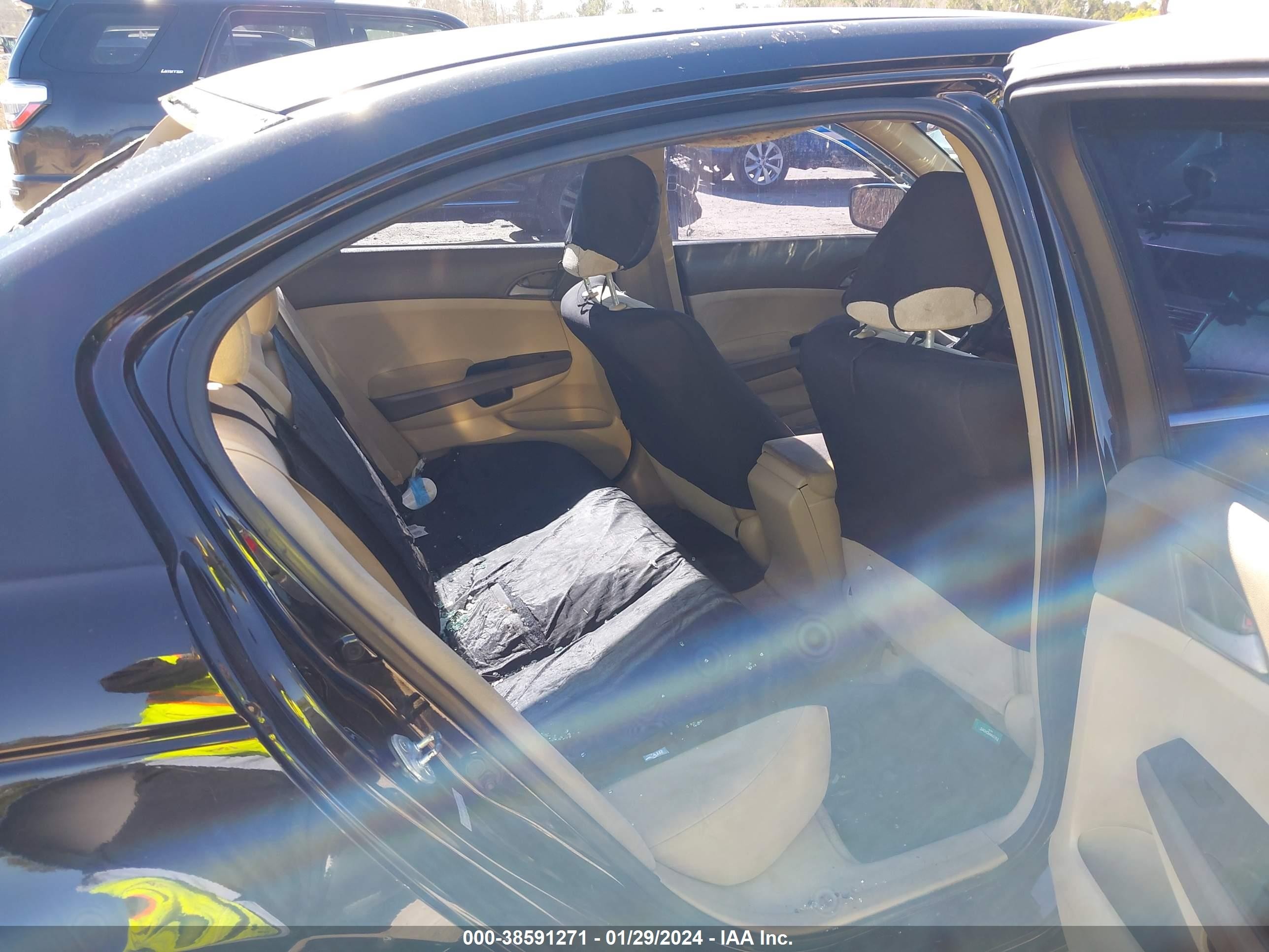 2010 Honda Accord 2.4 Lx Black vin: 1HGCP2F37AA013184