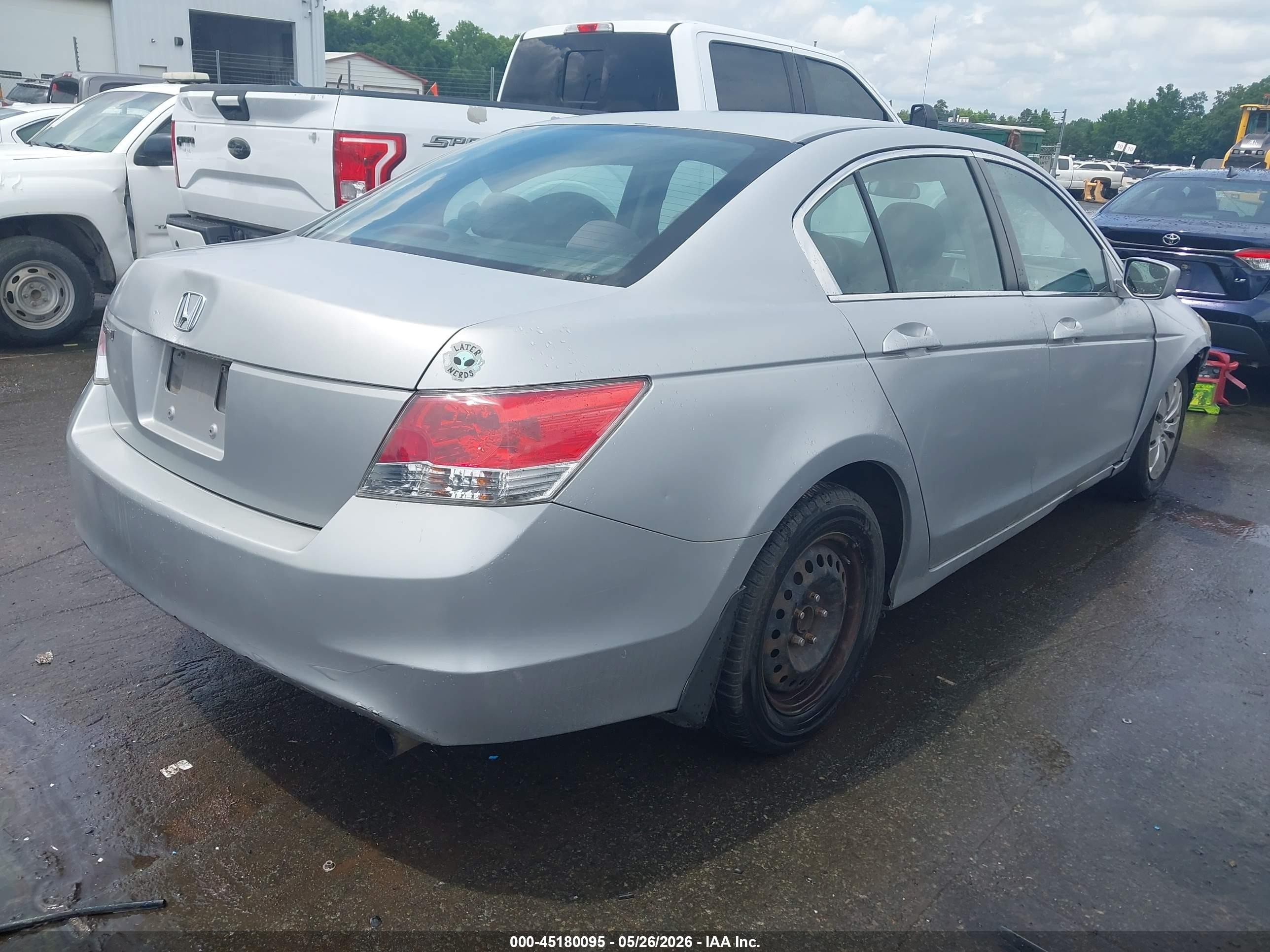 2010 Honda Accord 2.4 Lx Silver vin: 1HGCP2F37AA036903