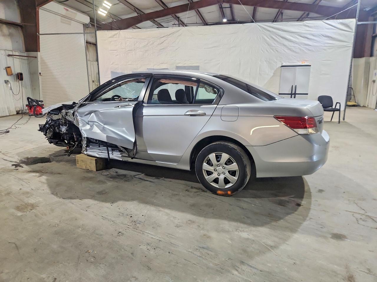 2010 Honda Accord Lx Silver vin: 1HGCP2F37AA066516