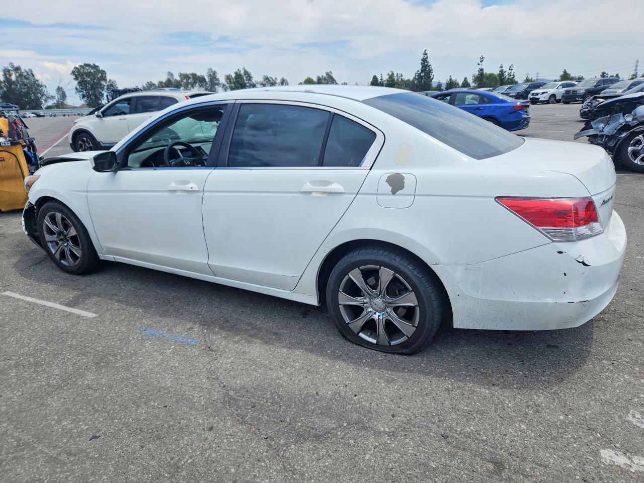 2010 Honda Accord Lx White vin: 1HGCP2F37AA170083