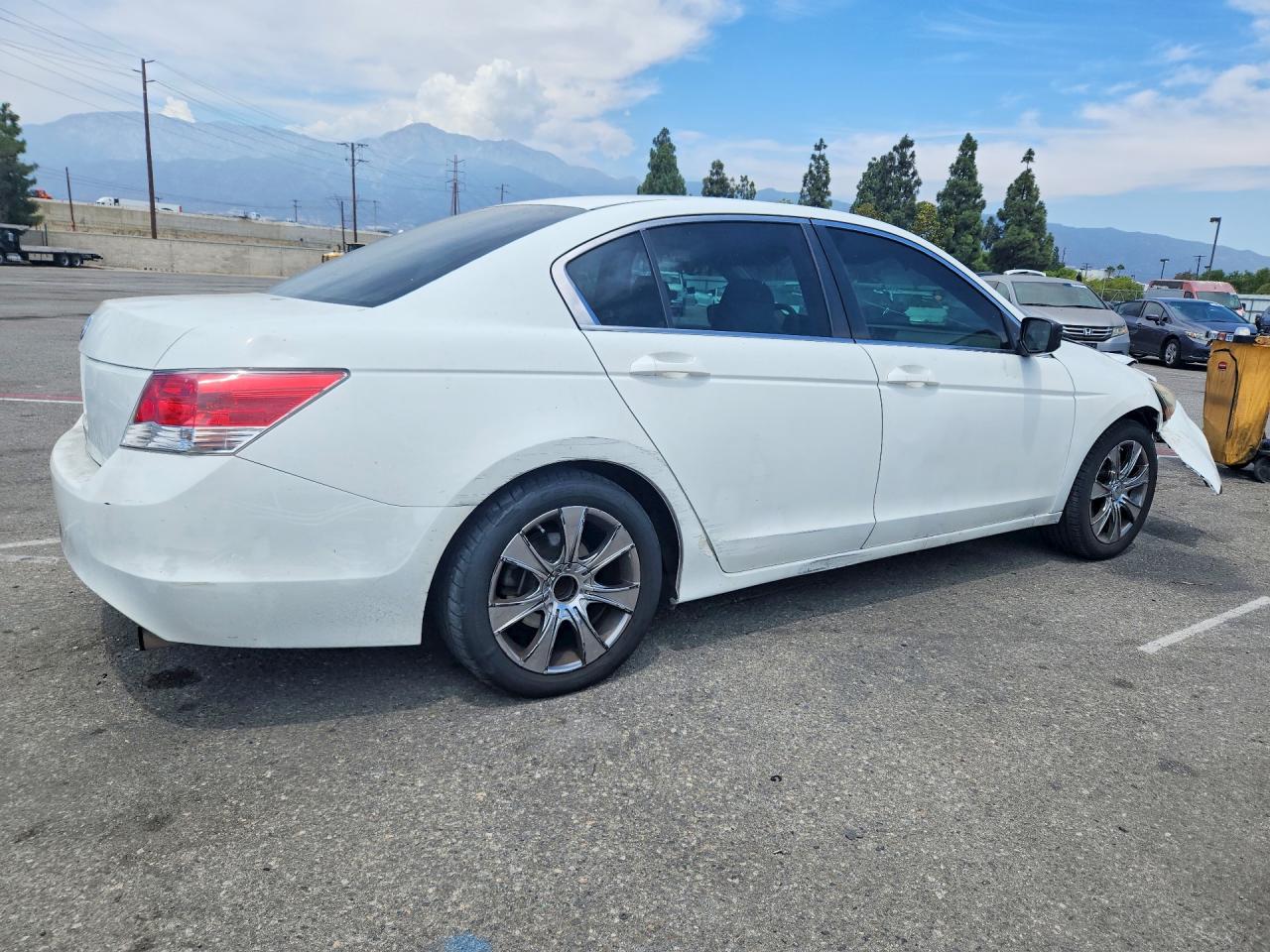 2010 Honda Accord Lx White vin: 1HGCP2F37AA170083