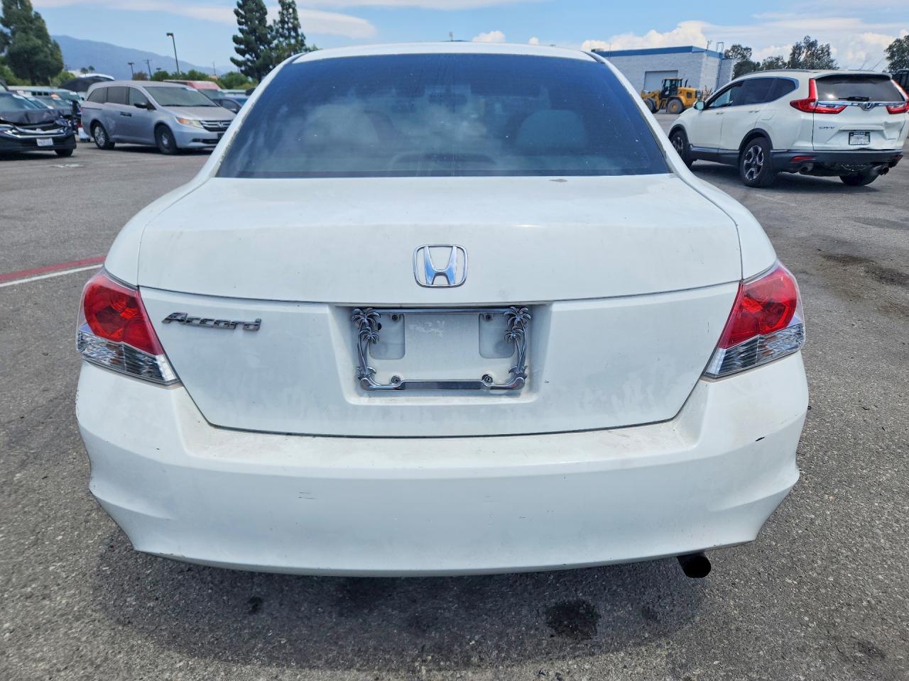 2010 Honda Accord Lx White vin: 1HGCP2F37AA170083