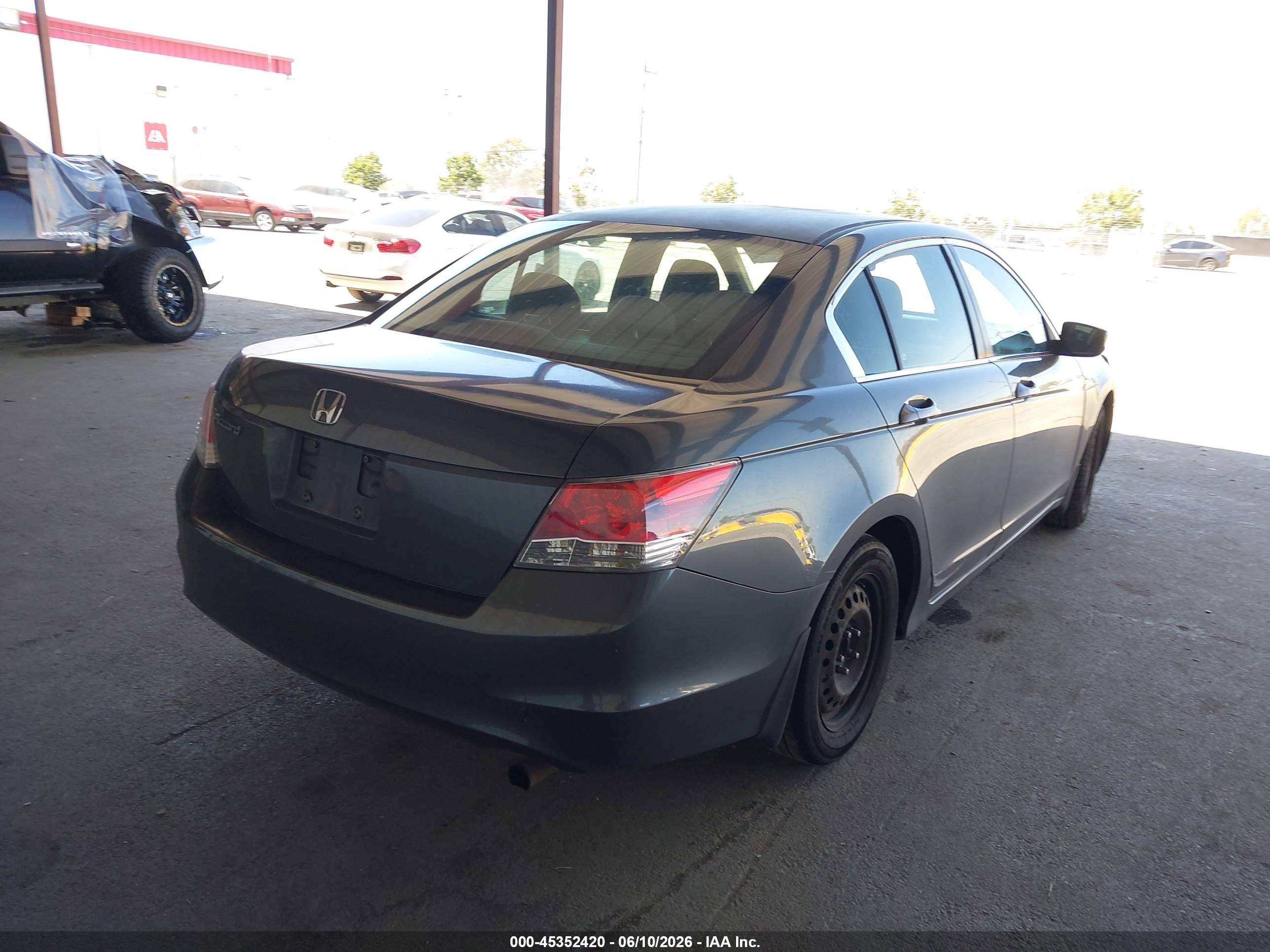 2010 Honda Accord 2.4 Lx Серый vin: 1HGCP2F37AA188874