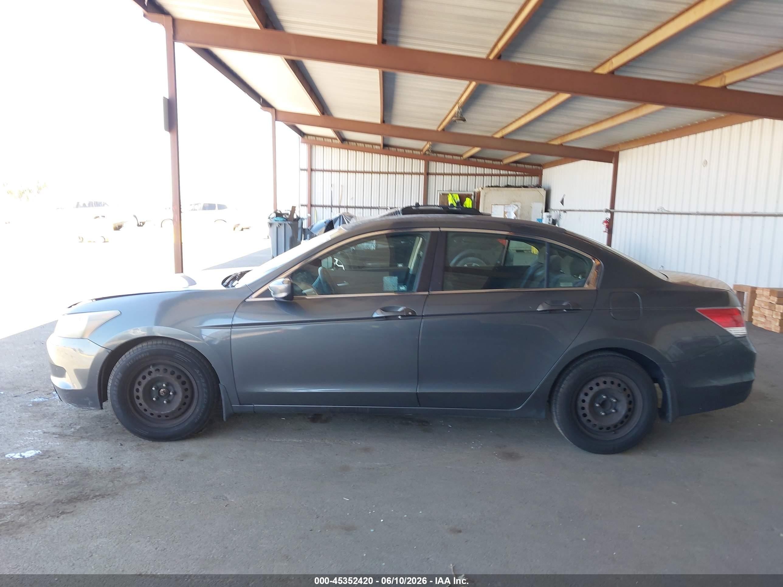 2010 Honda Accord 2.4 Lx Серый vin: 1HGCP2F37AA188874