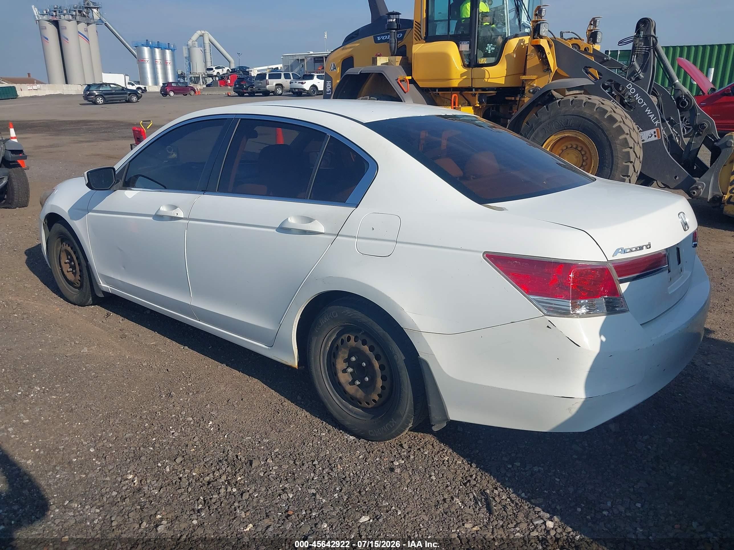 2011 Honda Accord 2.4 Lx White vin: 1HGCP2F37BA057641