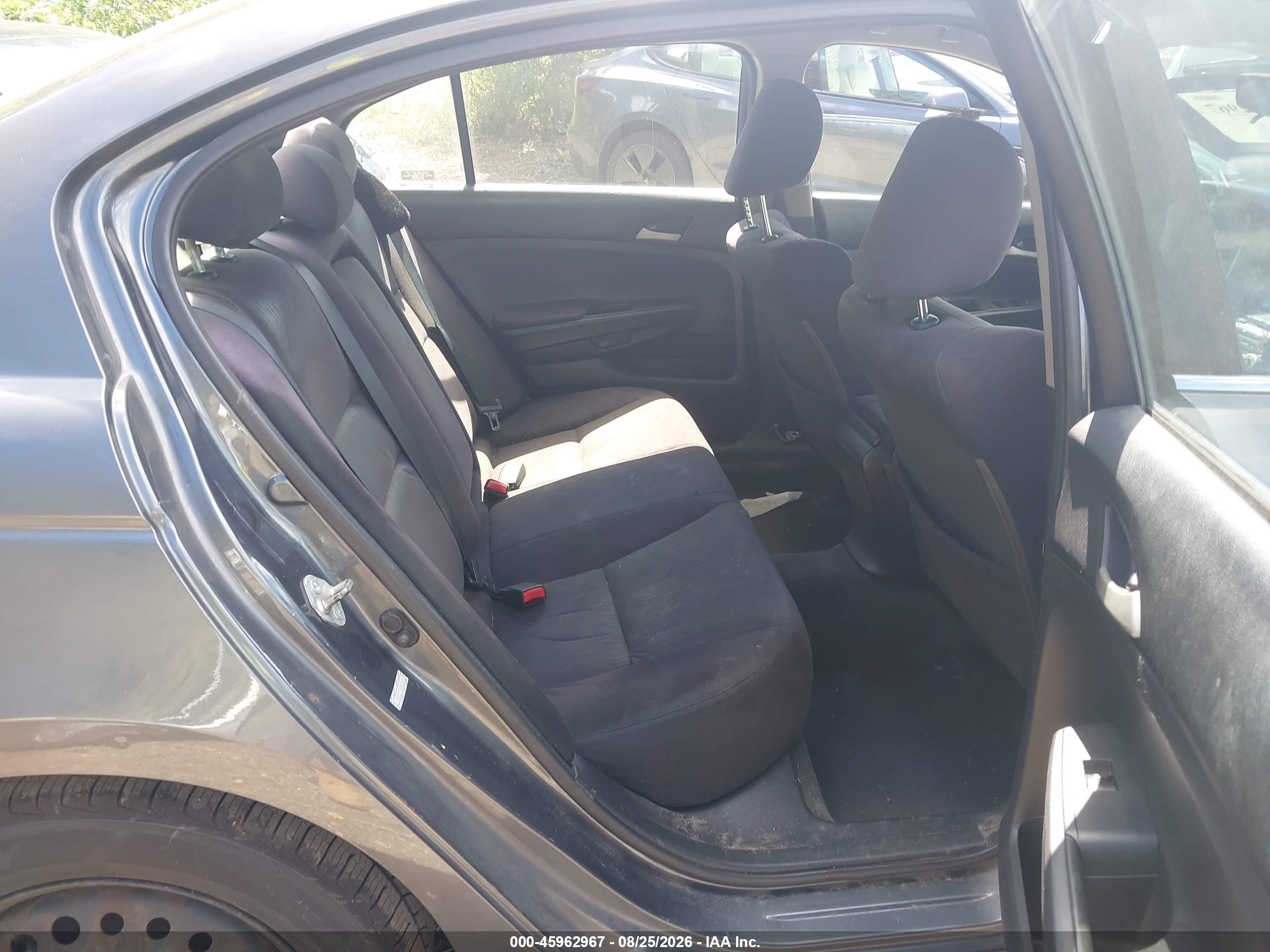 2011 Honda Accord 2.4 Lx Gray vin: 1HGCP2F37BA090820