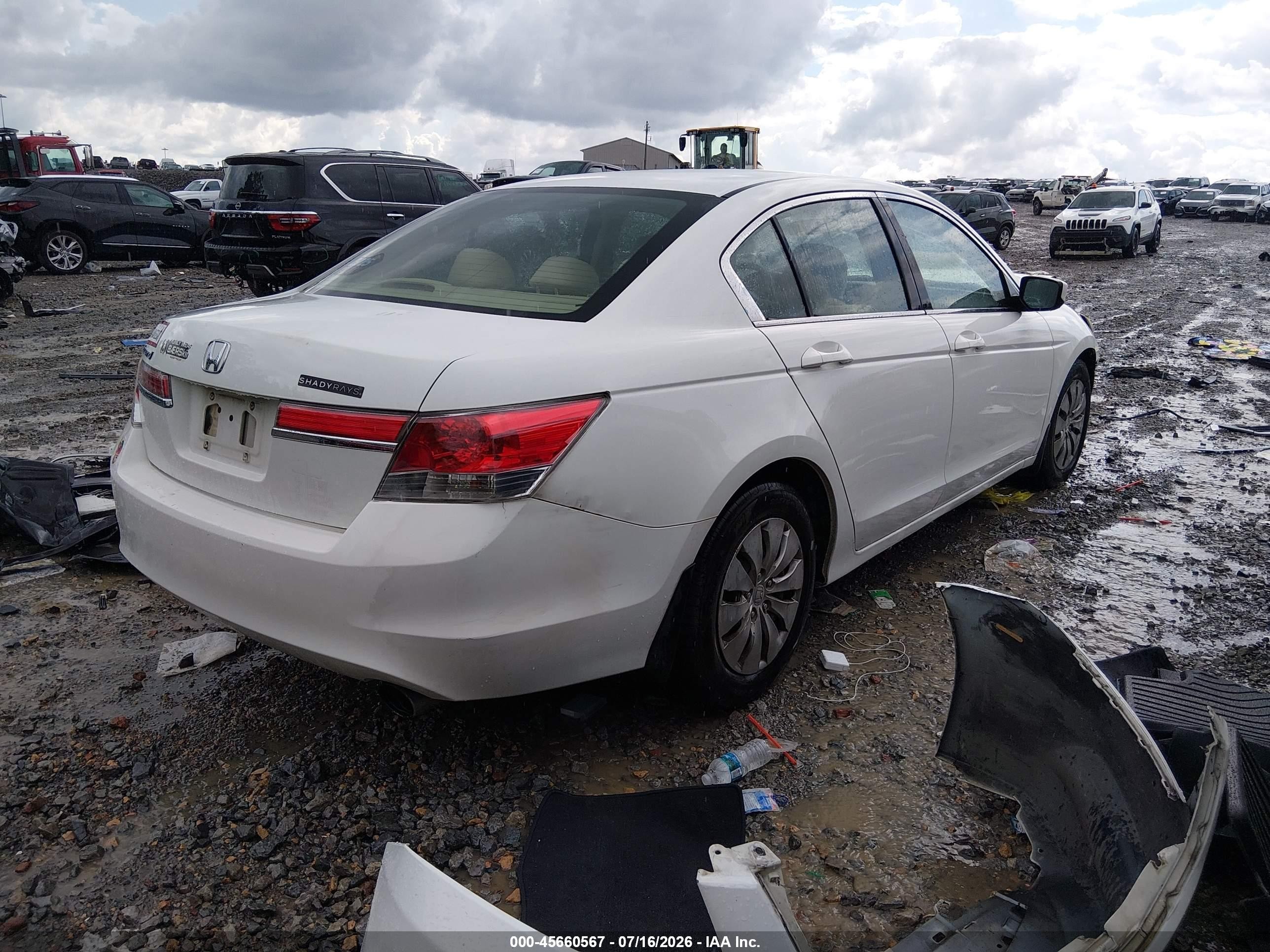 2011 Honda Accord 2.4 Lx White vin: 1HGCP2F37BA106661