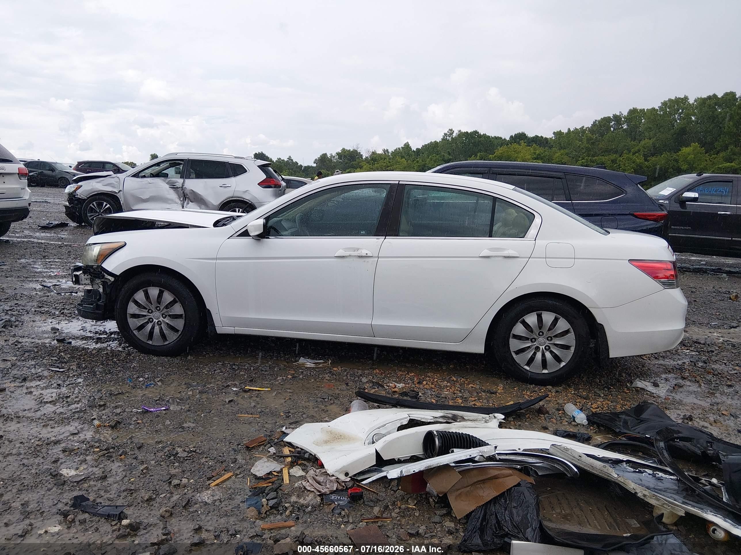 2011 Honda Accord 2.4 Lx White vin: 1HGCP2F37BA106661