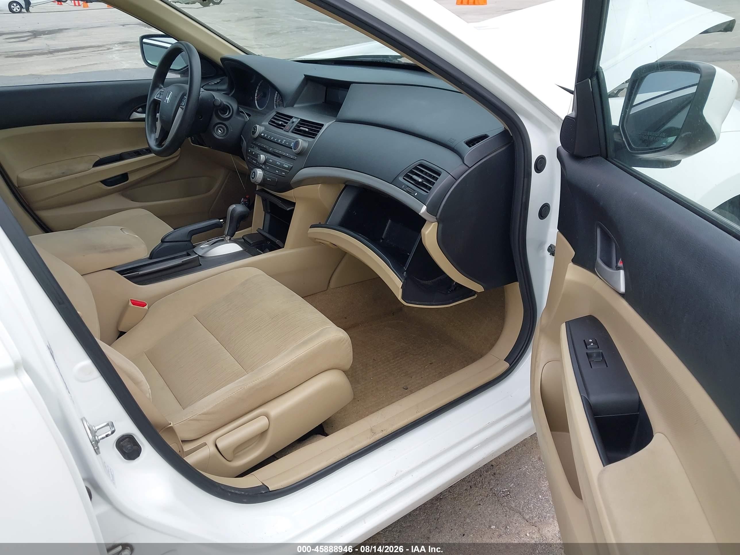 2011 Honda Accord 2.4 Lx White vin: 1HGCP2F37BA107938