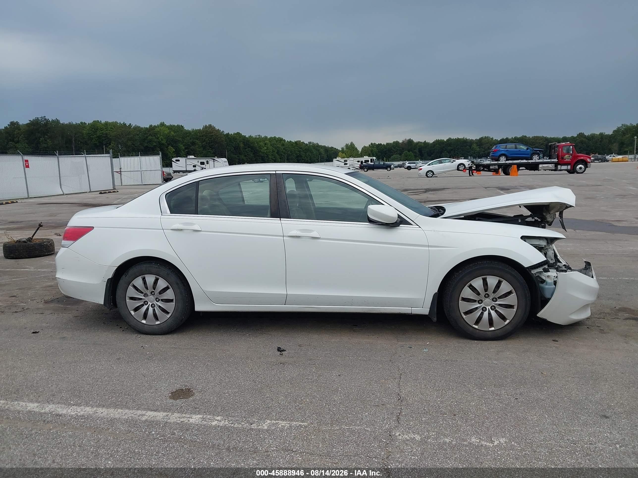 2011 Honda Accord 2.4 Lx White vin: 1HGCP2F37BA107938