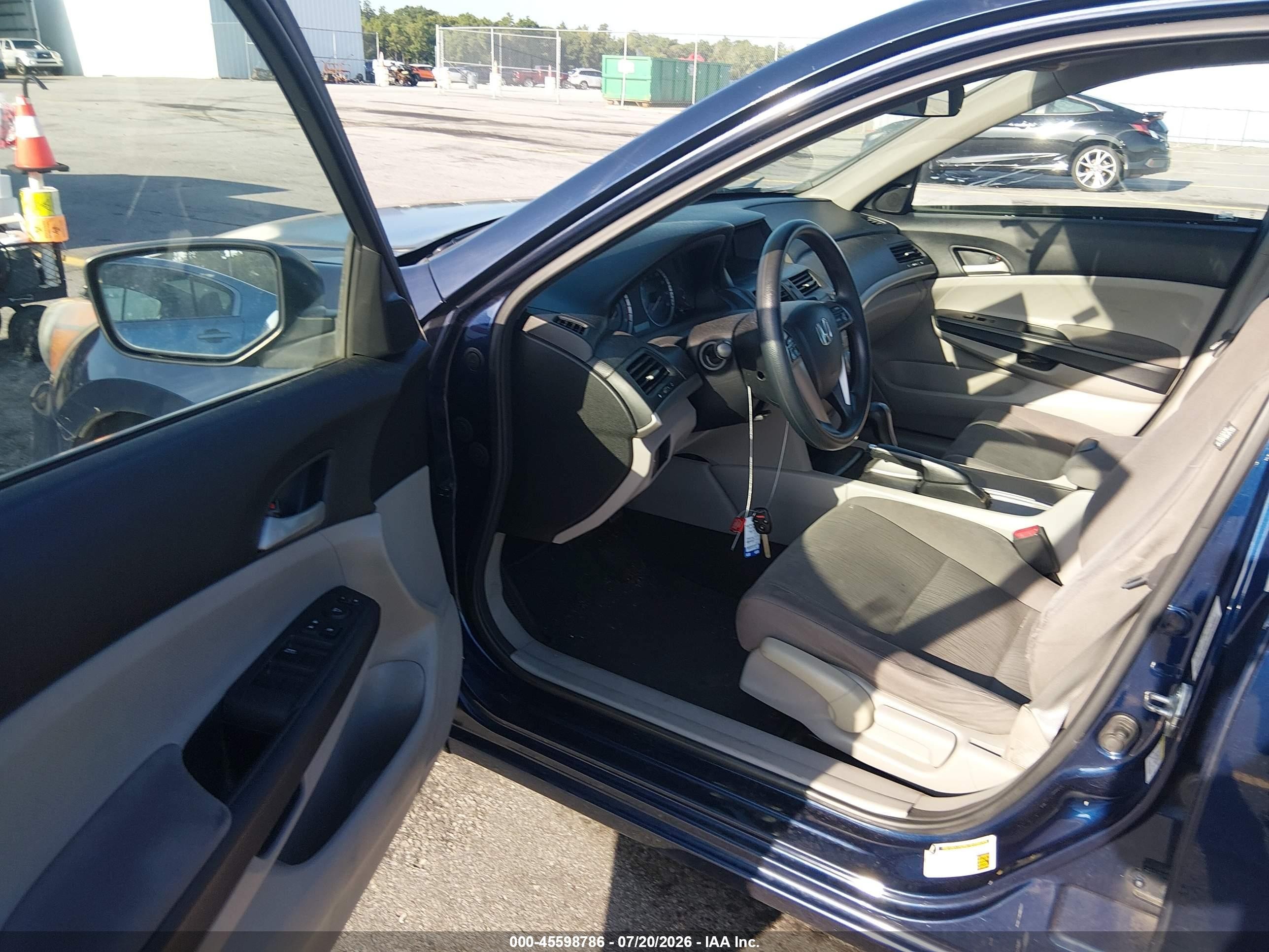 2011 Honda Accord 2.4 Lx Синий vin: 1HGCP2F37BA127655