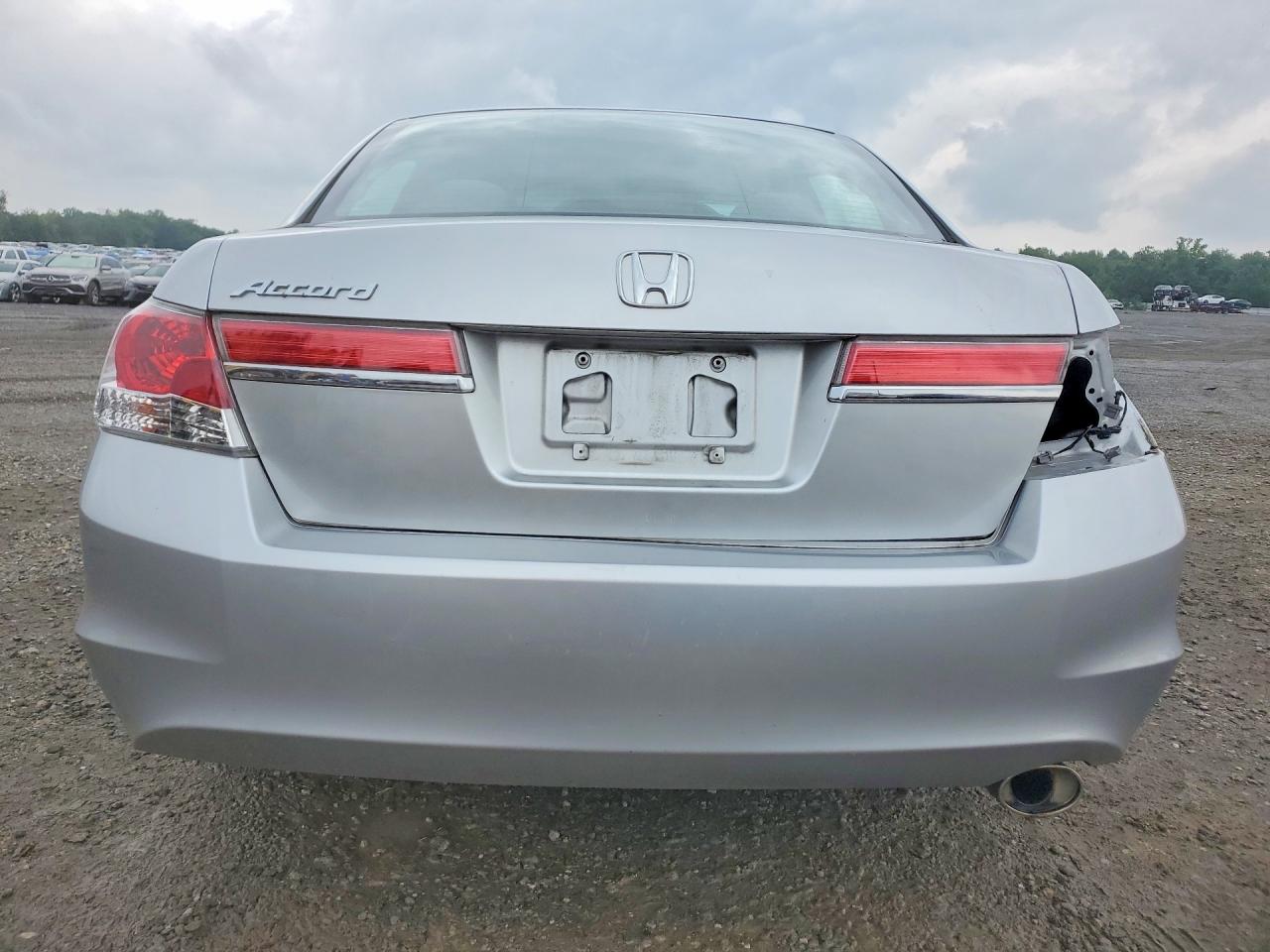 2012 Honda Accord Lx Silver vin: 1HGCP2F37CA050612