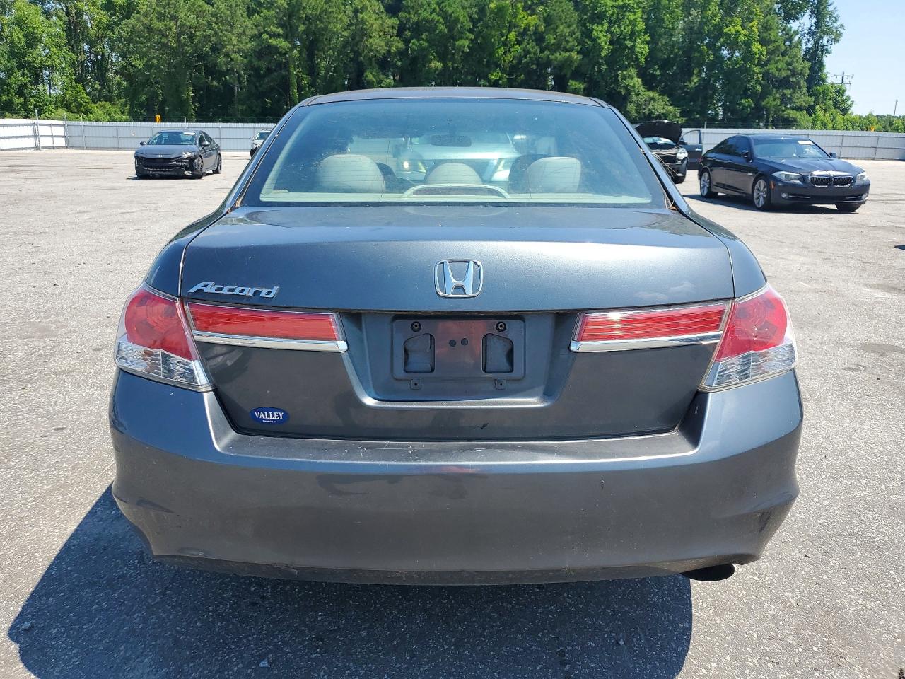 2012 Honda Accord Lx Серебряный vin: 1HGCP2F37CA086123