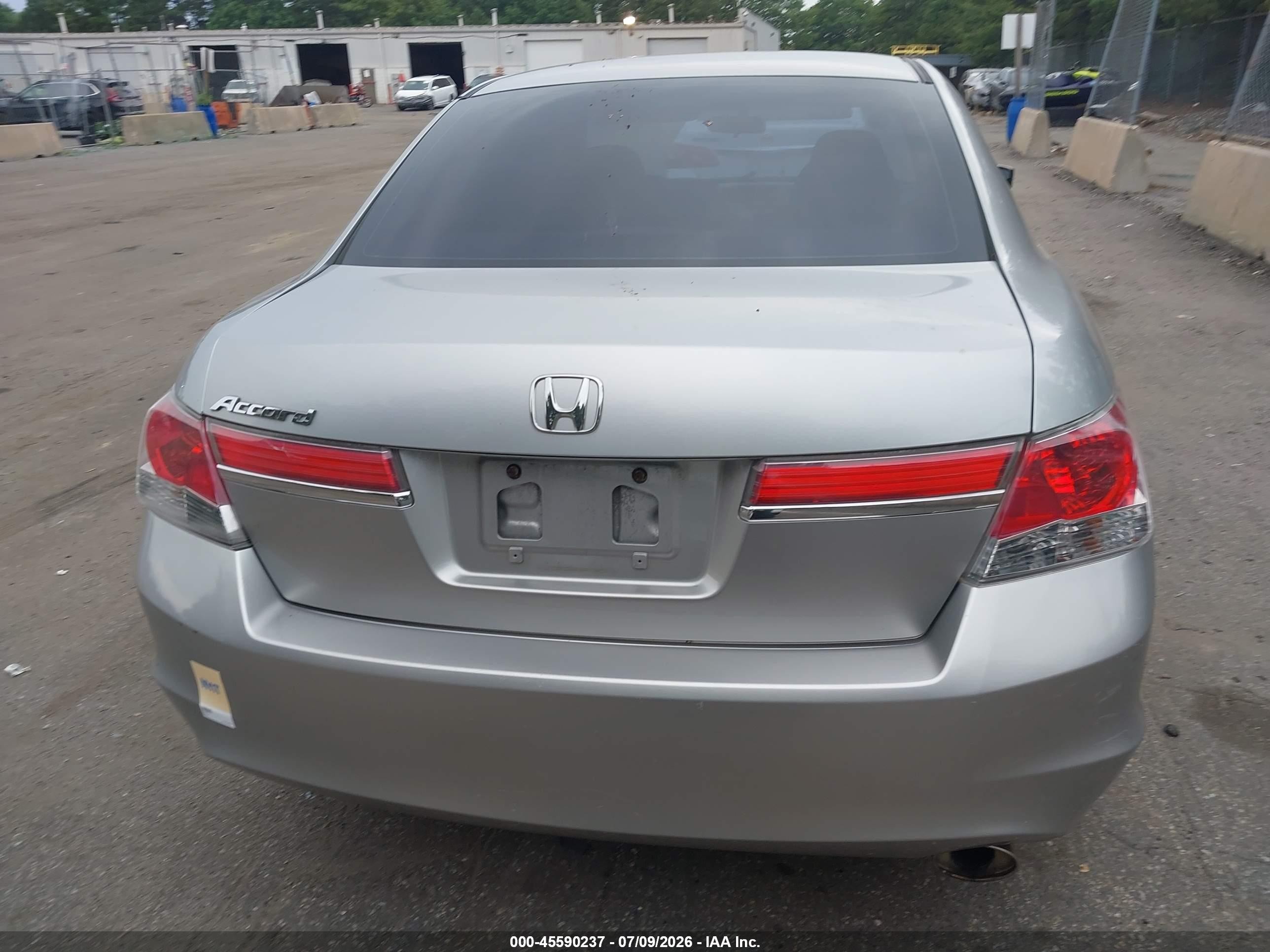 2012 Honda Accord 2.4 Lx Silver vin: 1HGCP2F37CA086199