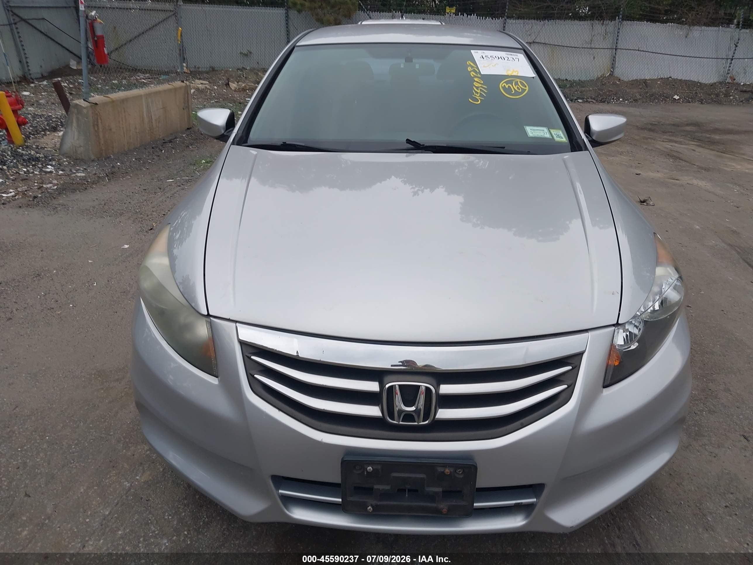 2012 Honda Accord 2.4 Lx Silver vin: 1HGCP2F37CA086199