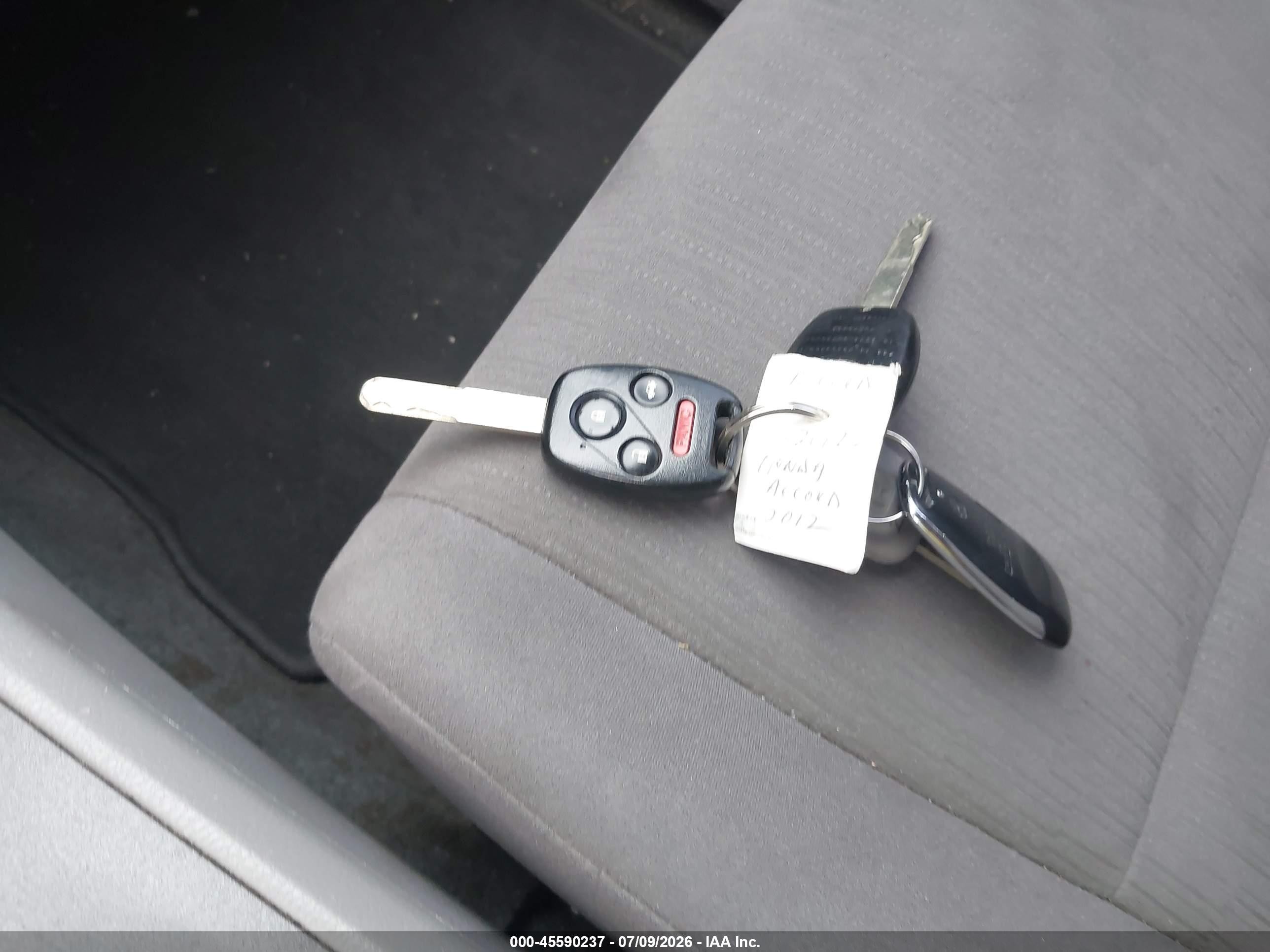 2012 Honda Accord 2.4 Lx Silver vin: 1HGCP2F37CA086199