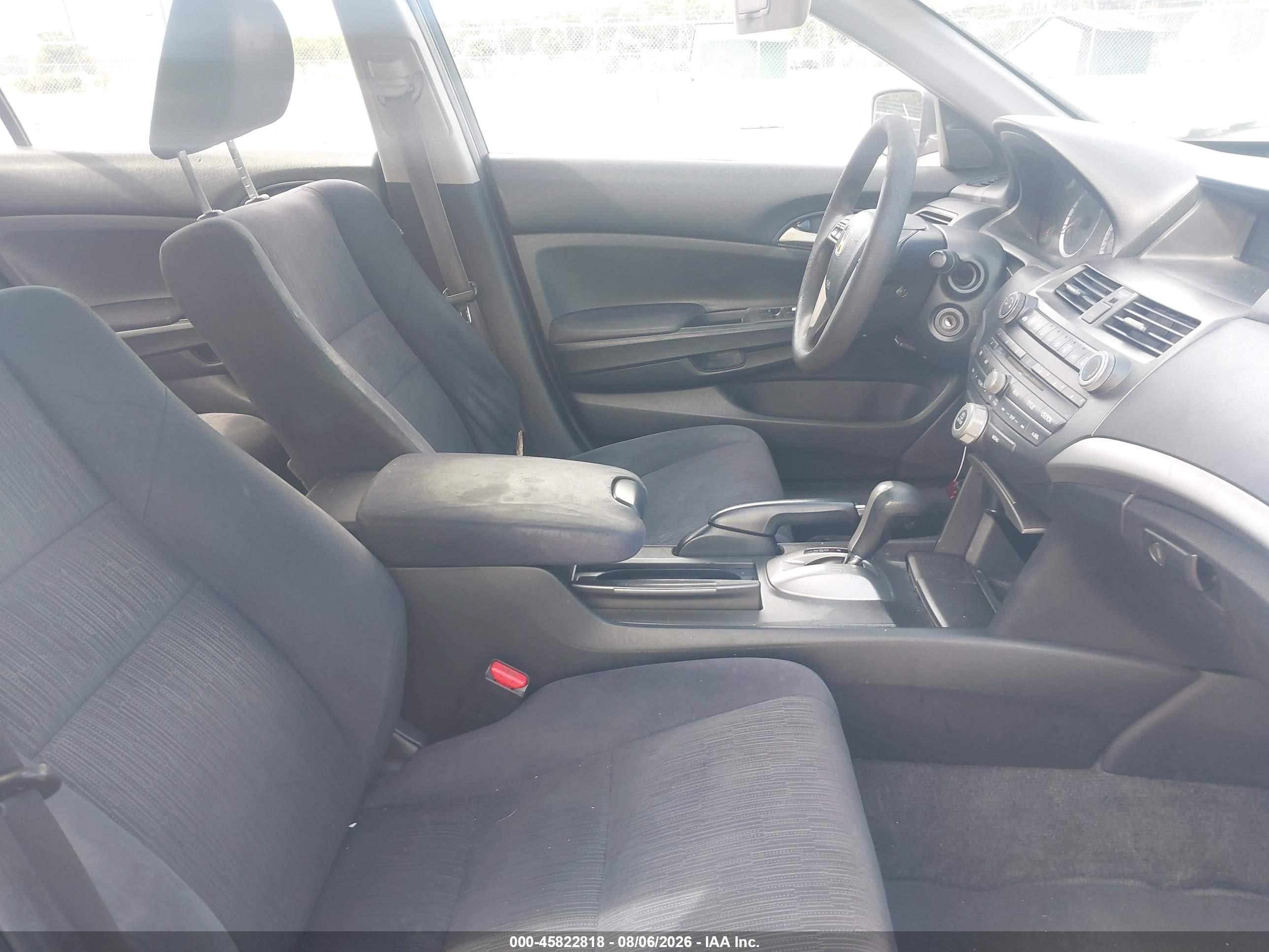 2012 Honda Accord Sdn Lx Silver vin: 1HGCP2F37CA122098