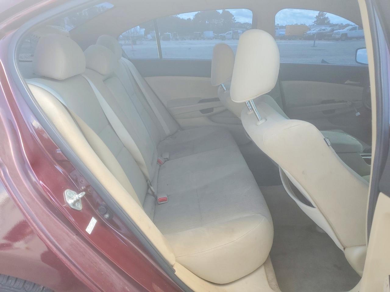 2012 Honda Accord Lx Burgundy vin: 1HGCP2F37CA144473
