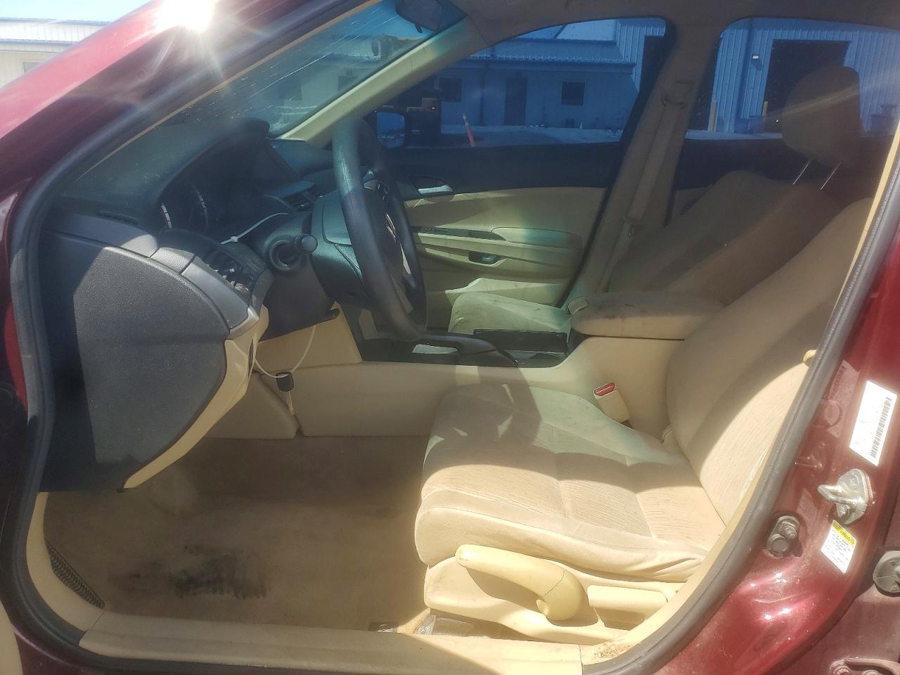 2012 Honda Accord Lx Burgundy vin: 1HGCP2F37CA144473