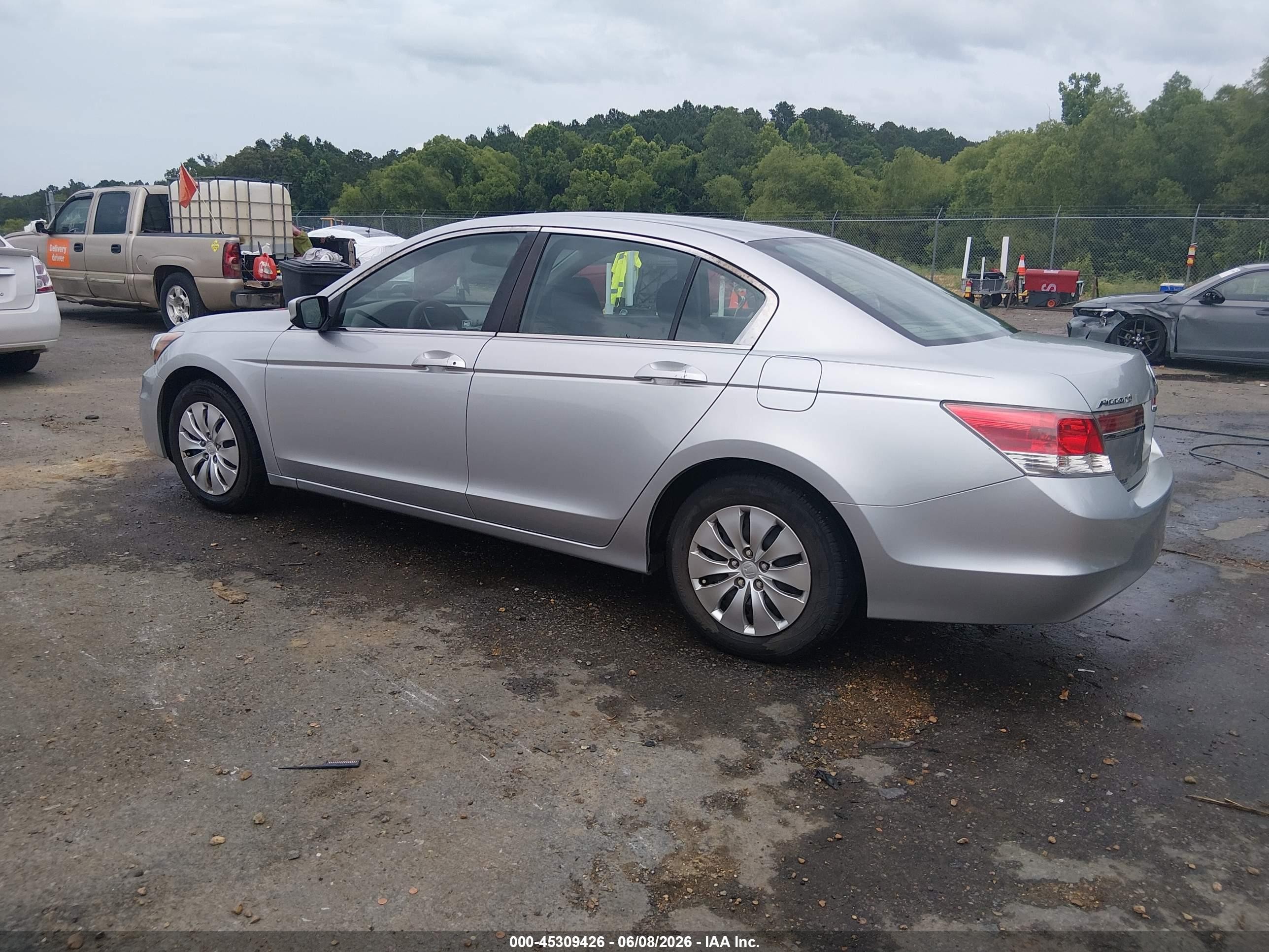 2012 Honda Accord 2.4 Lx Silver vin: 1HGCP2F37CA222492
