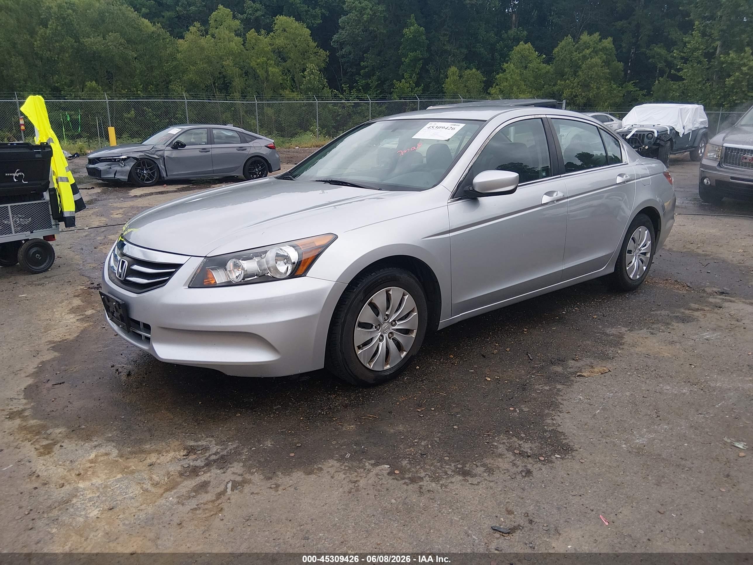 2012 Honda Accord 2.4 Lx Silver vin: 1HGCP2F37CA222492