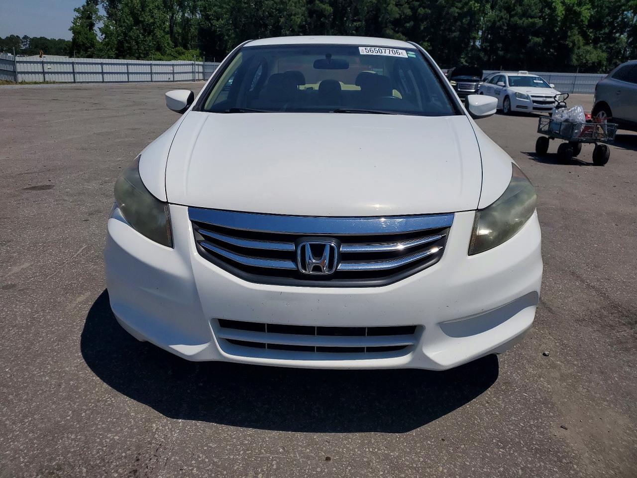 2012 Honda Accord White vin: 1HGCP2F37CA228695