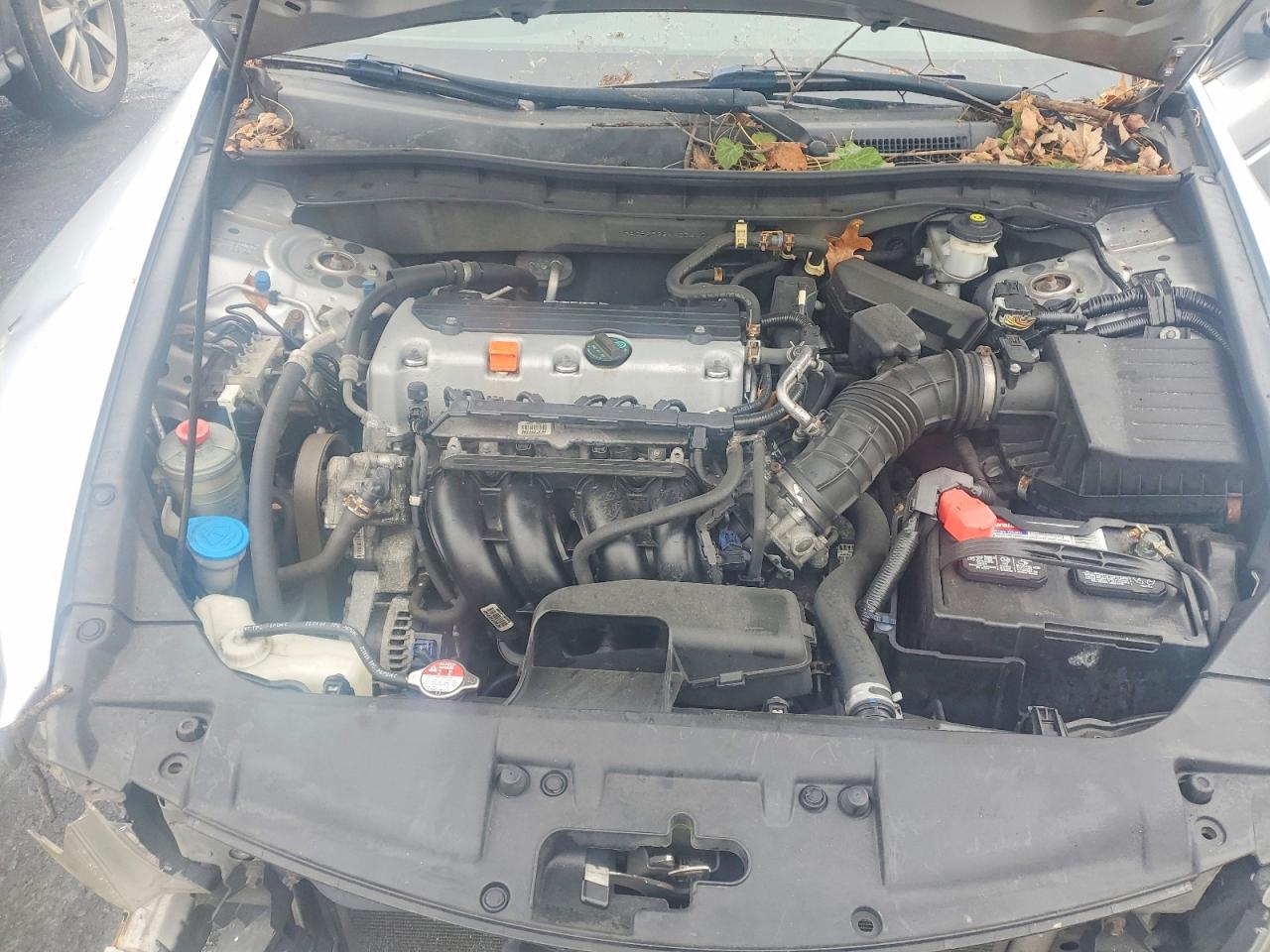 2010 Honda Accord Lx Silver vin: 1HGCP2F38AA004171
