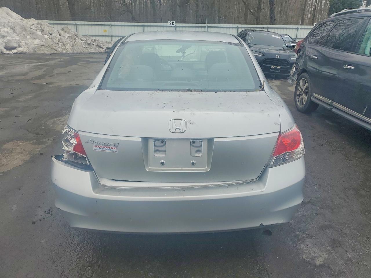 2010 Honda Accord Lx Silver vin: 1HGCP2F38AA004171