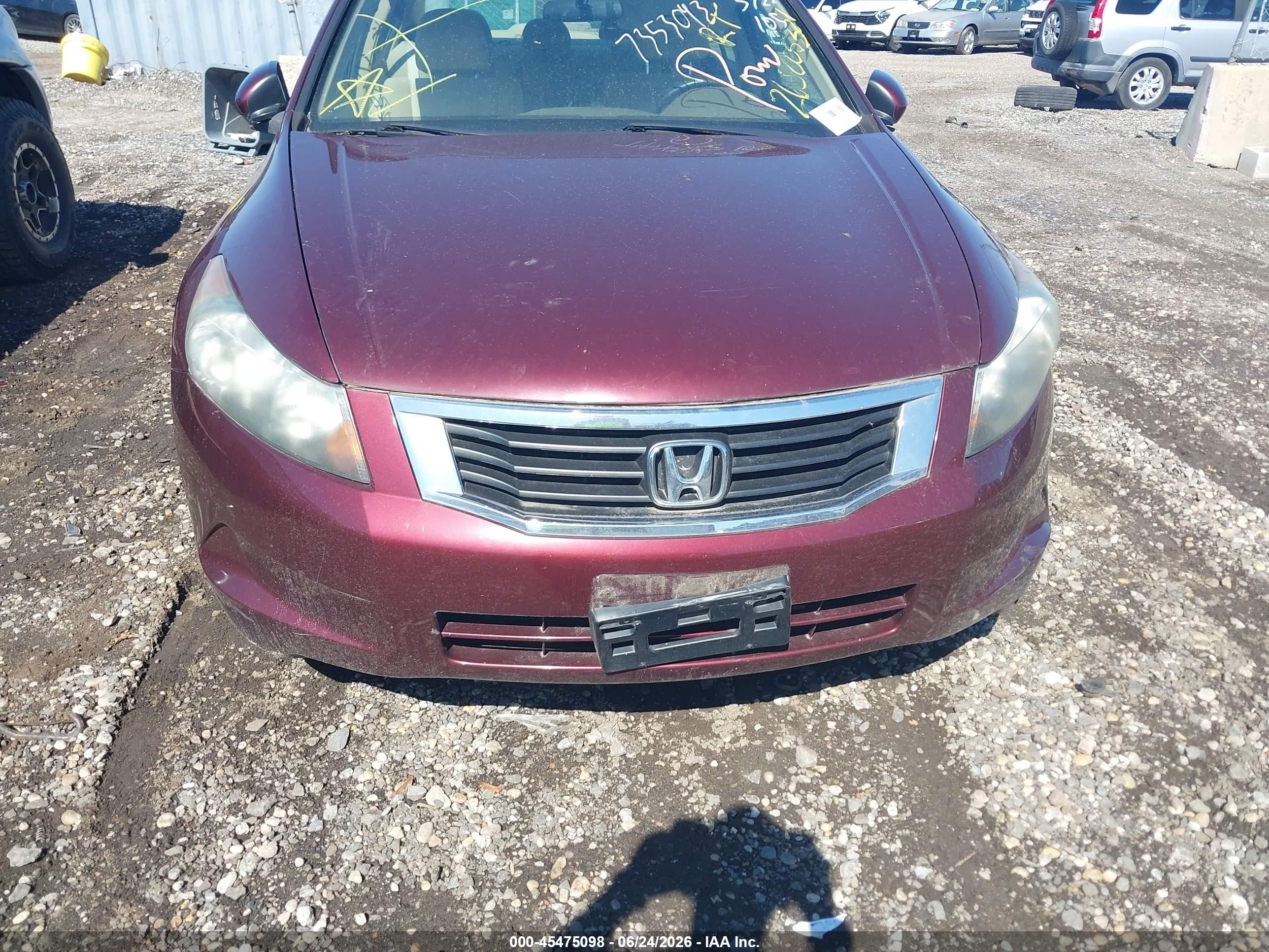 2010 Honda Accord 2.4 Lx Red vin: 1HGCP2F38AA085088