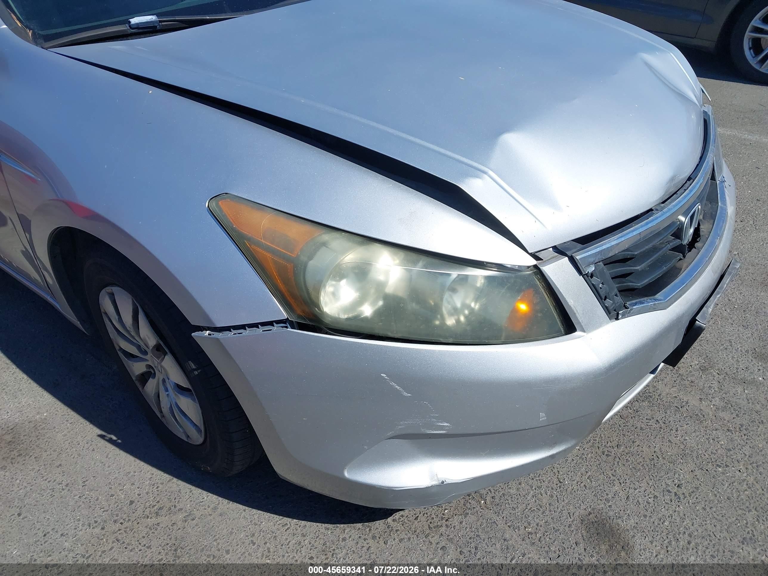 2010 Honda Accord 2.4 Lx Серебряный vin: 1HGCP2F38AA085298