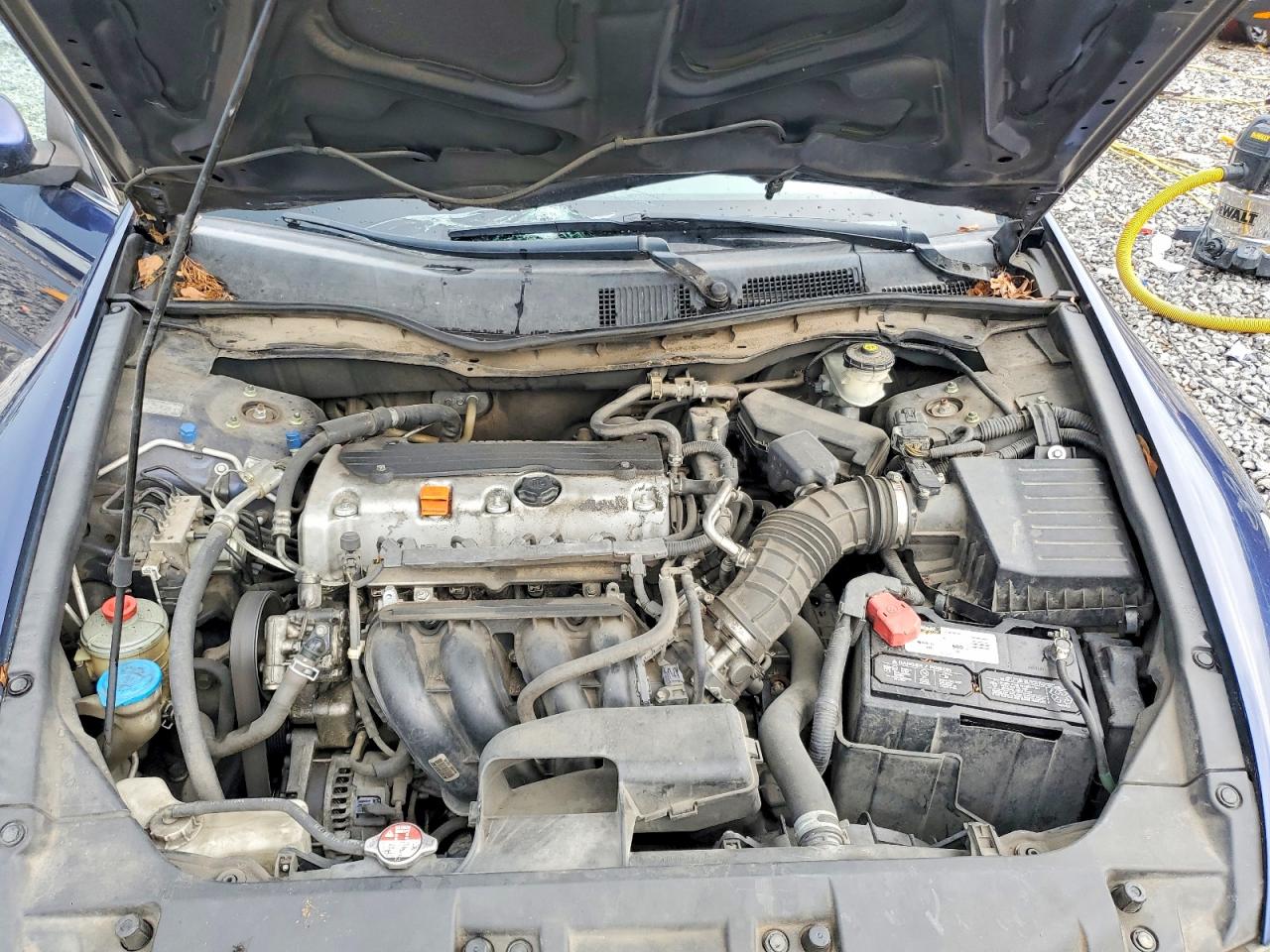 2010 Honda Accord Lx Blue vin: 1HGCP2F38AA086502