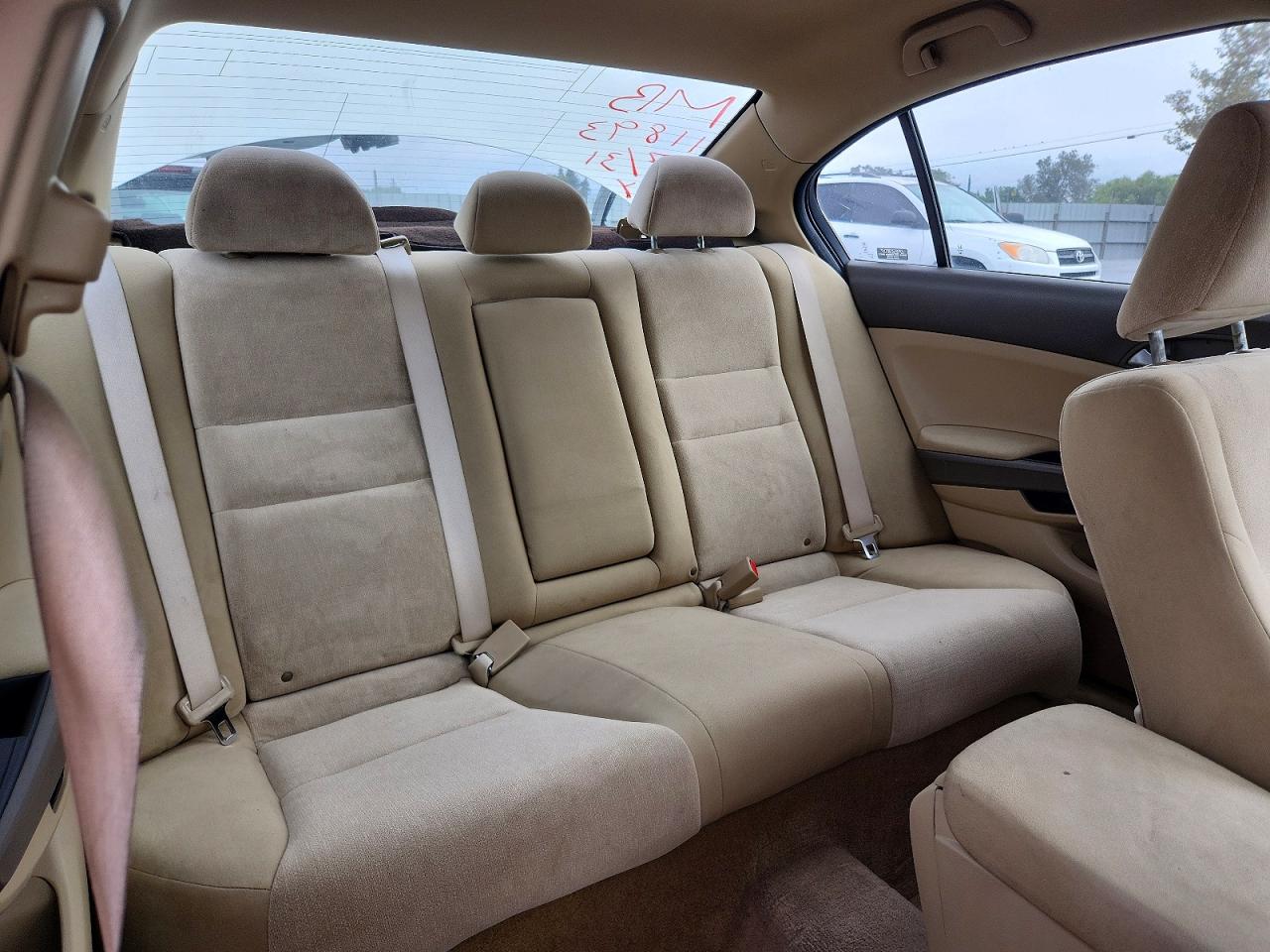 2010 Honda Accord Lx Белый vin: 1HGCP2F38AA087729