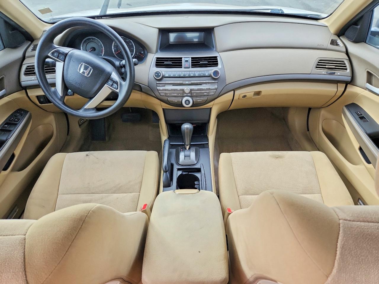 2010 Honda Accord Lx Белый vin: 1HGCP2F38AA087729
