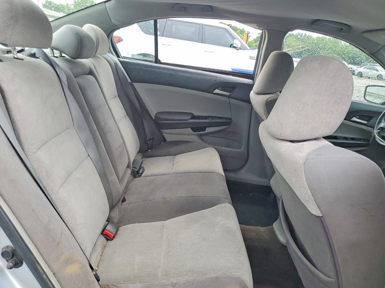 2010 Honda Accord Lx Серебряный vin: 1HGCP2F38AA100463