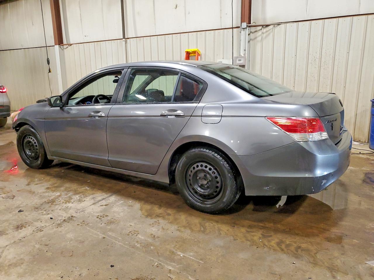 2010 Honda Accord Lx Gray vin: 1HGCP2F38AA106442