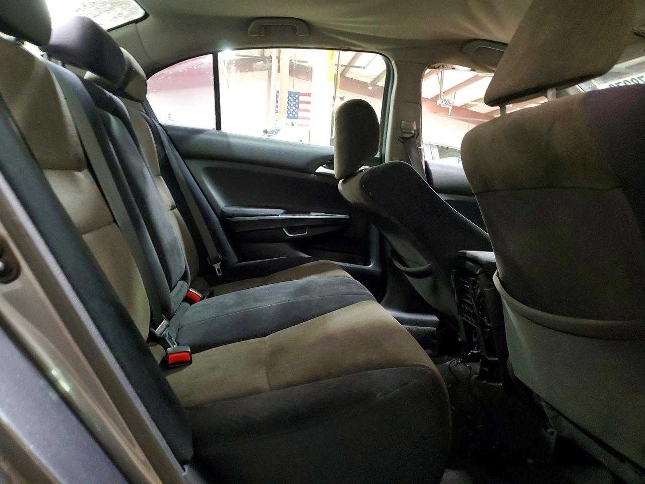 2010 Honda Accord Lx Gray vin: 1HGCP2F38AA106442