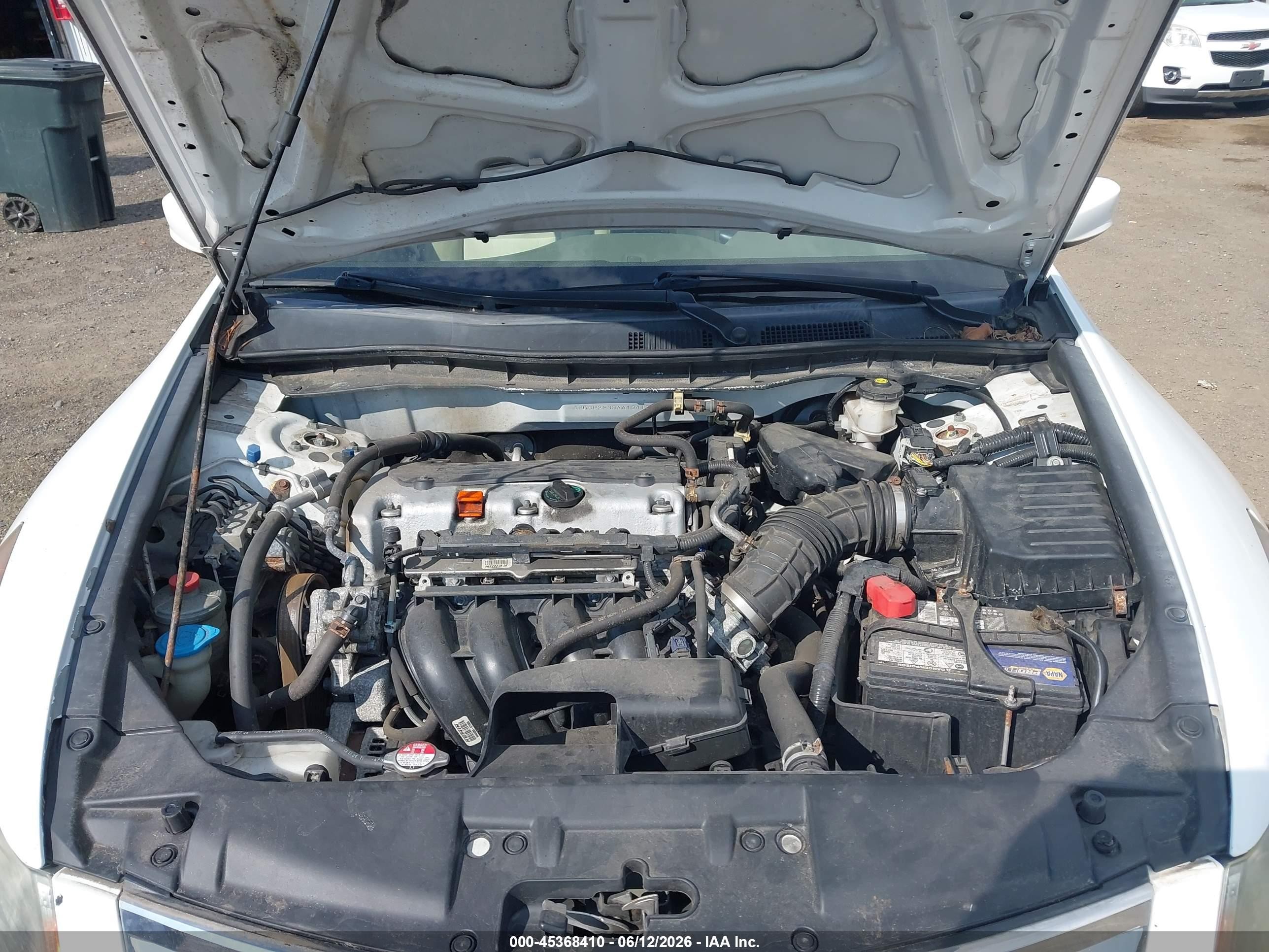 2010 Honda Accord 2.4 Lx White vin: 1HGCP2F38AA134192
