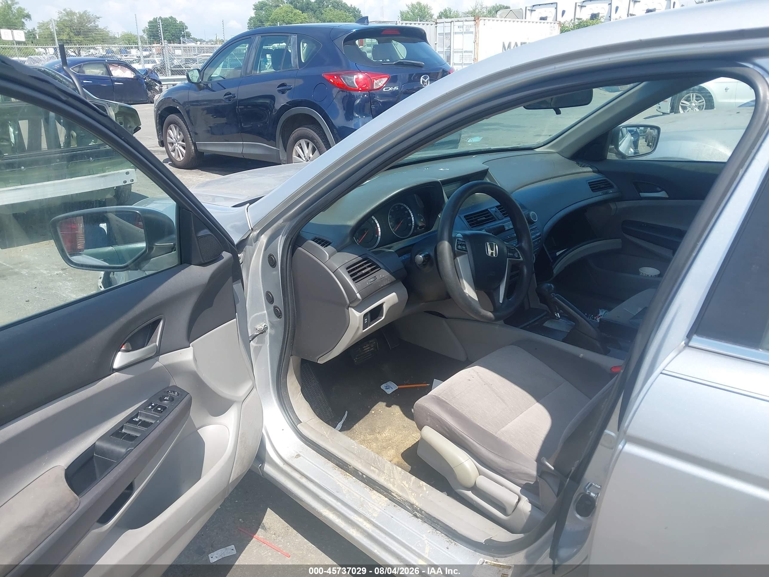 2010 Honda Accord 2.4 Lx Silver vin: 1HGCP2F38AA149792
