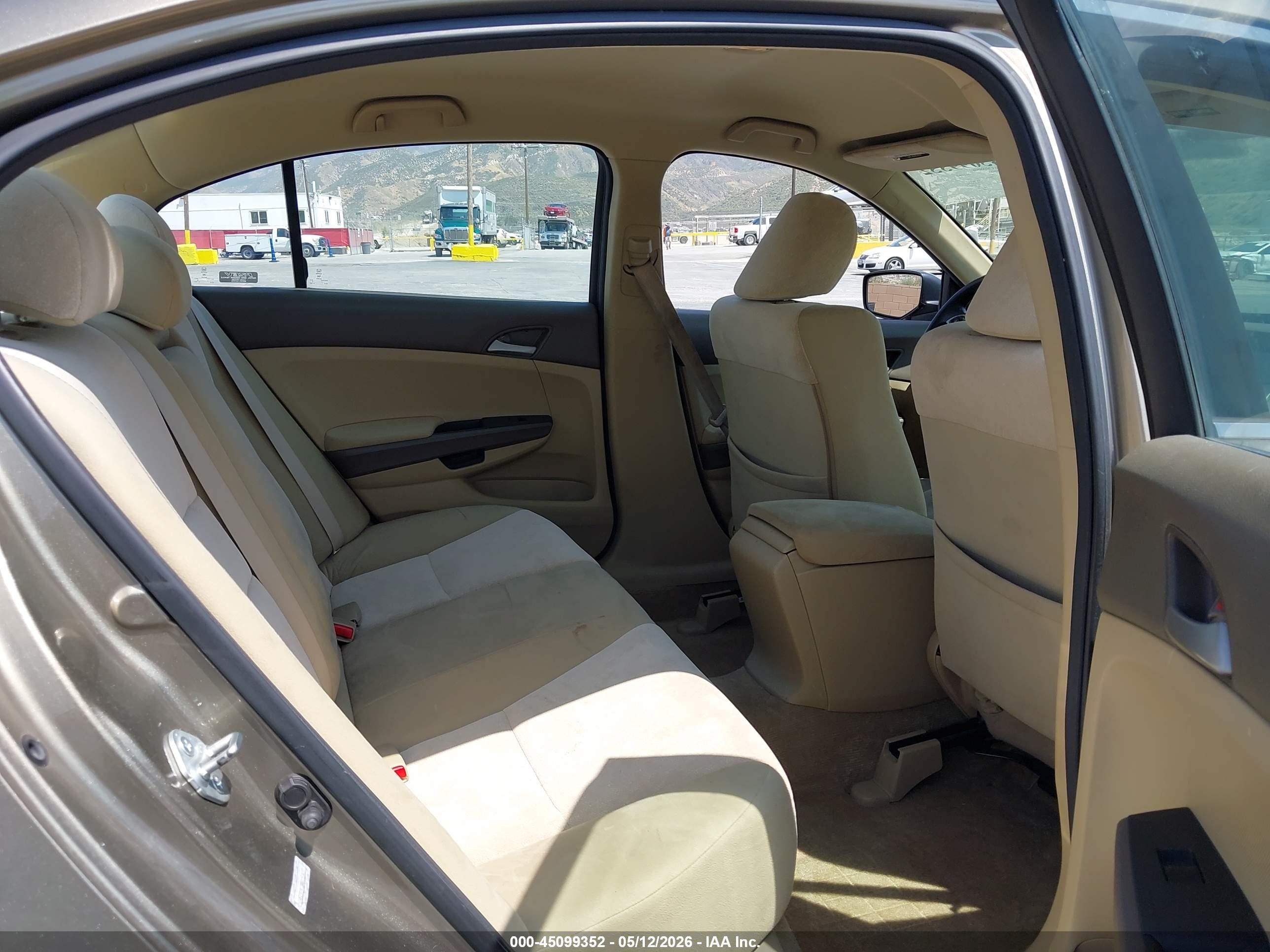 2010 Honda Accord 2.4 Lx Gold vin: 1HGCP2F38AA153437