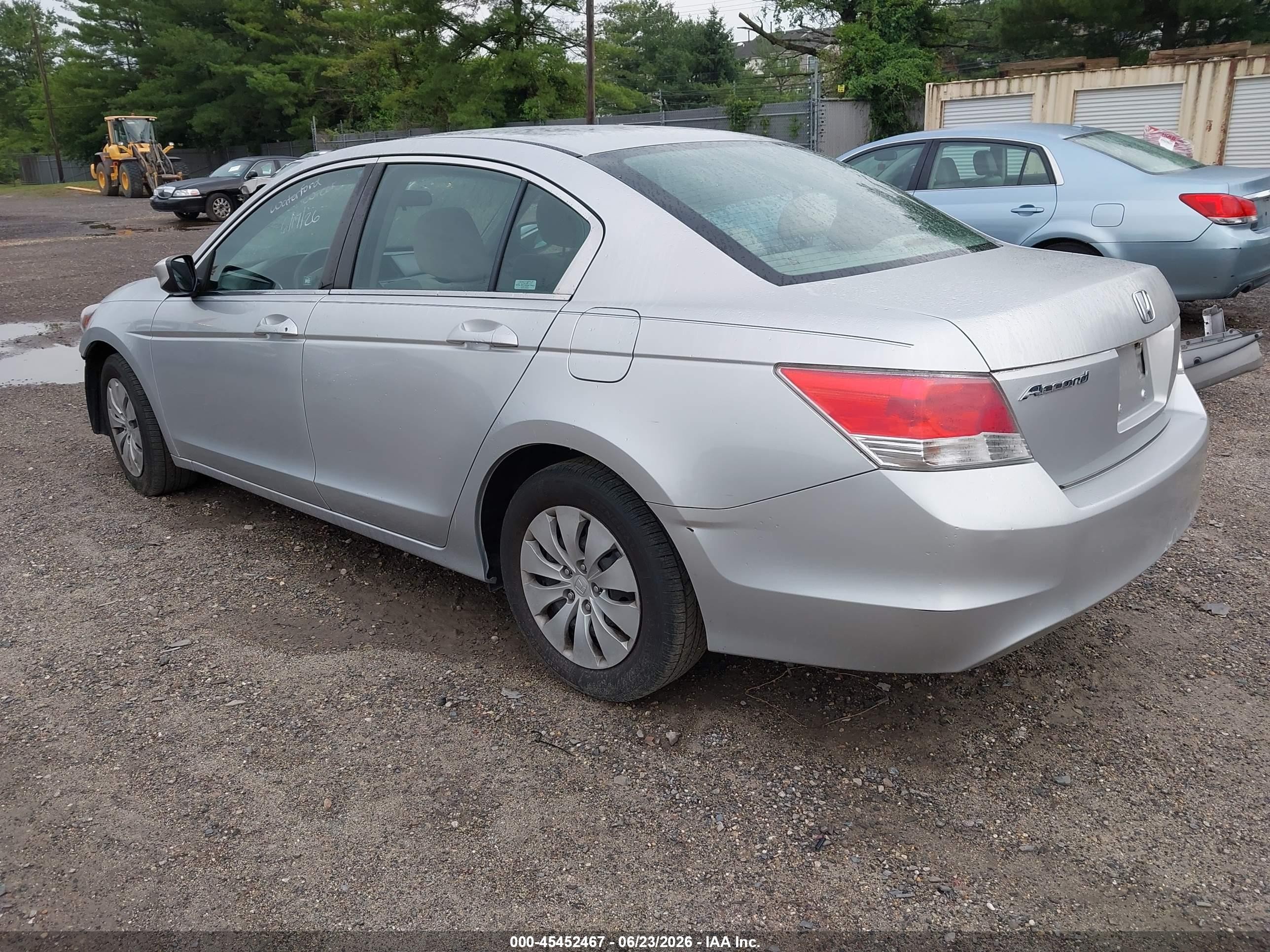 2010 Honda Accord 2.4 Lx Серебряный vin: 1HGCP2F38AA171405