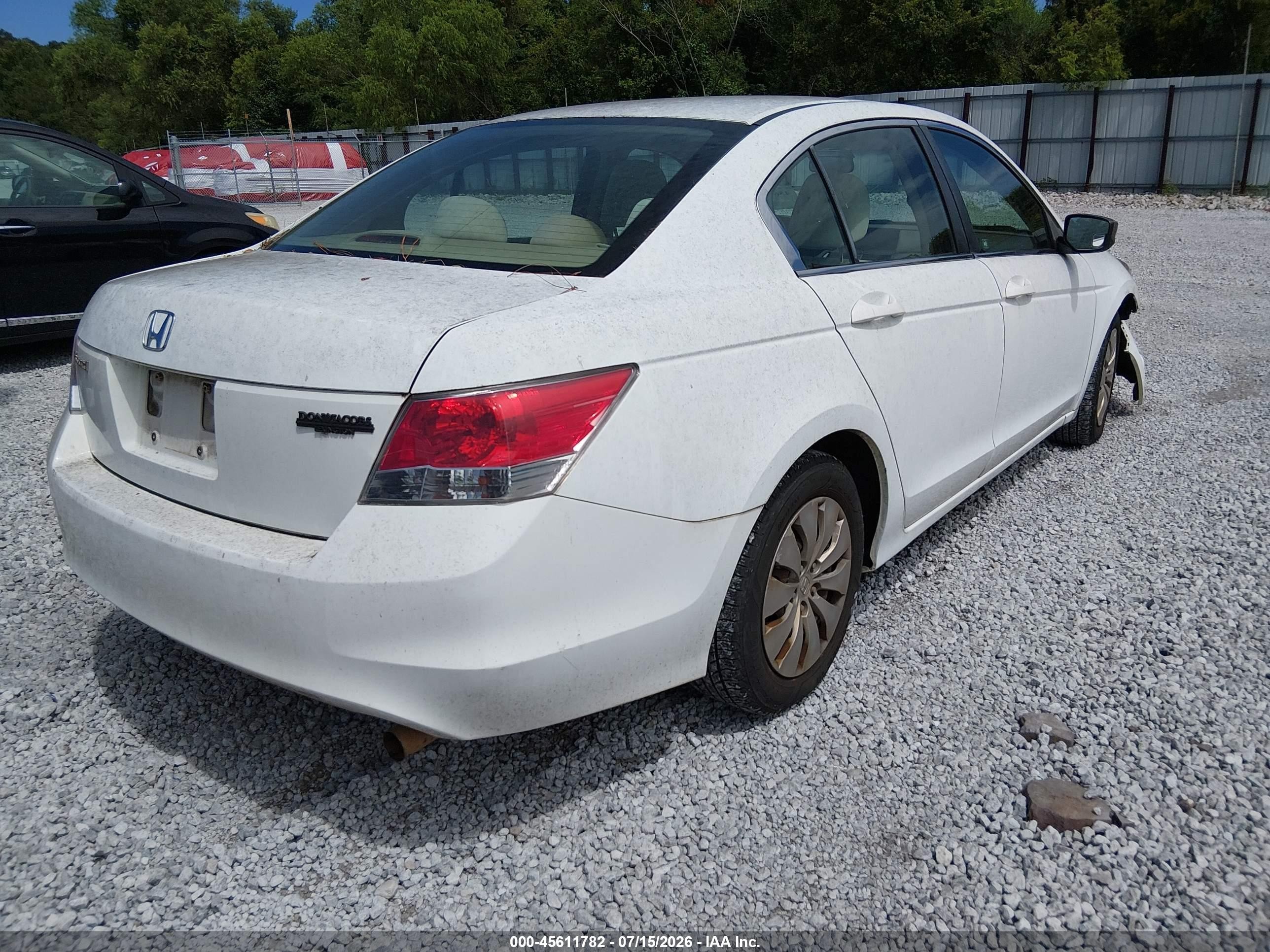 2010 Honda Accord 2.4 Lx White vin: 1HGCP2F38AA190231