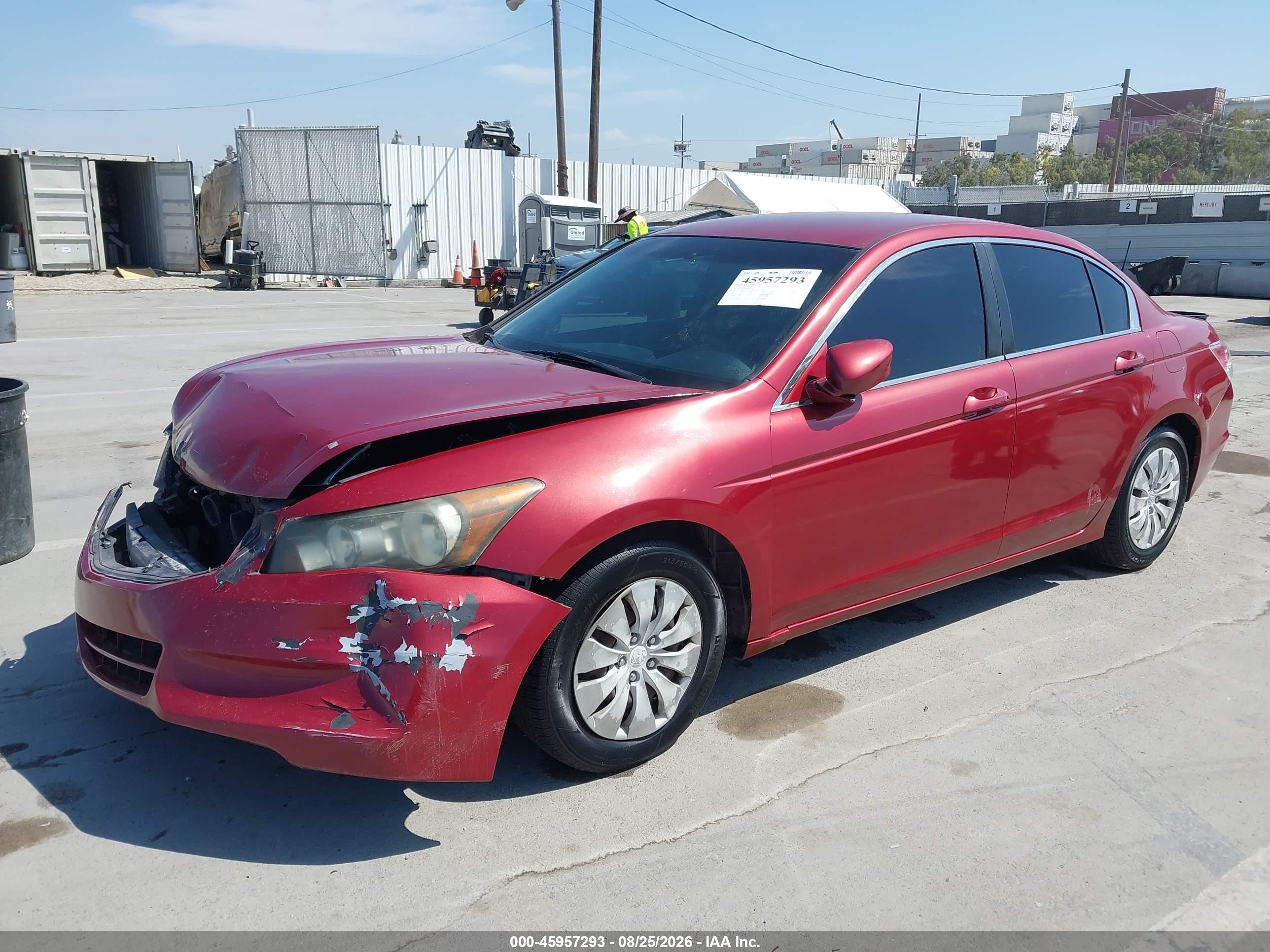 2011 Honda Accord 2.4 Lx Red vin: 1HGCP2F38BA017374