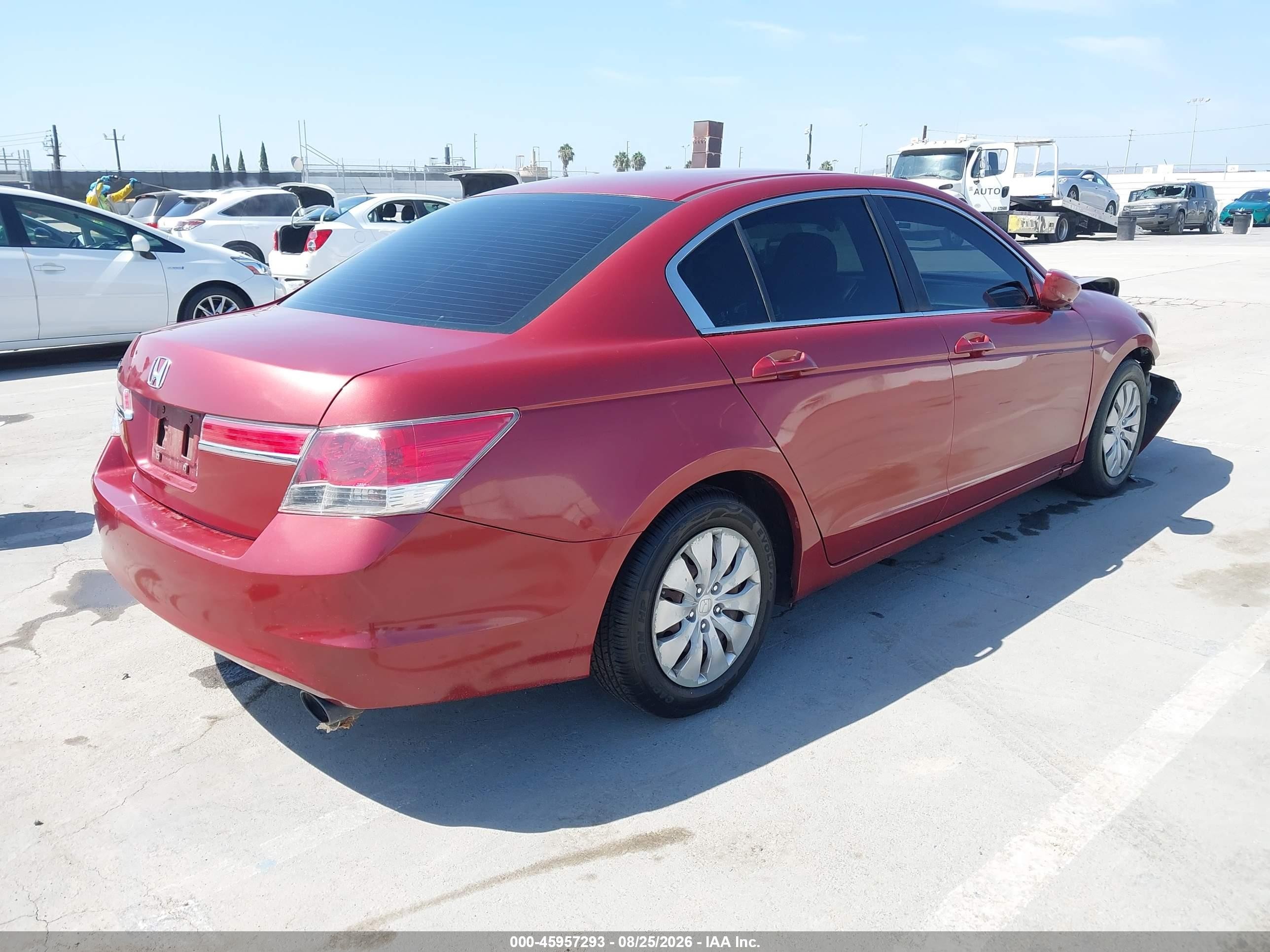 2011 Honda Accord 2.4 Lx Red vin: 1HGCP2F38BA017374