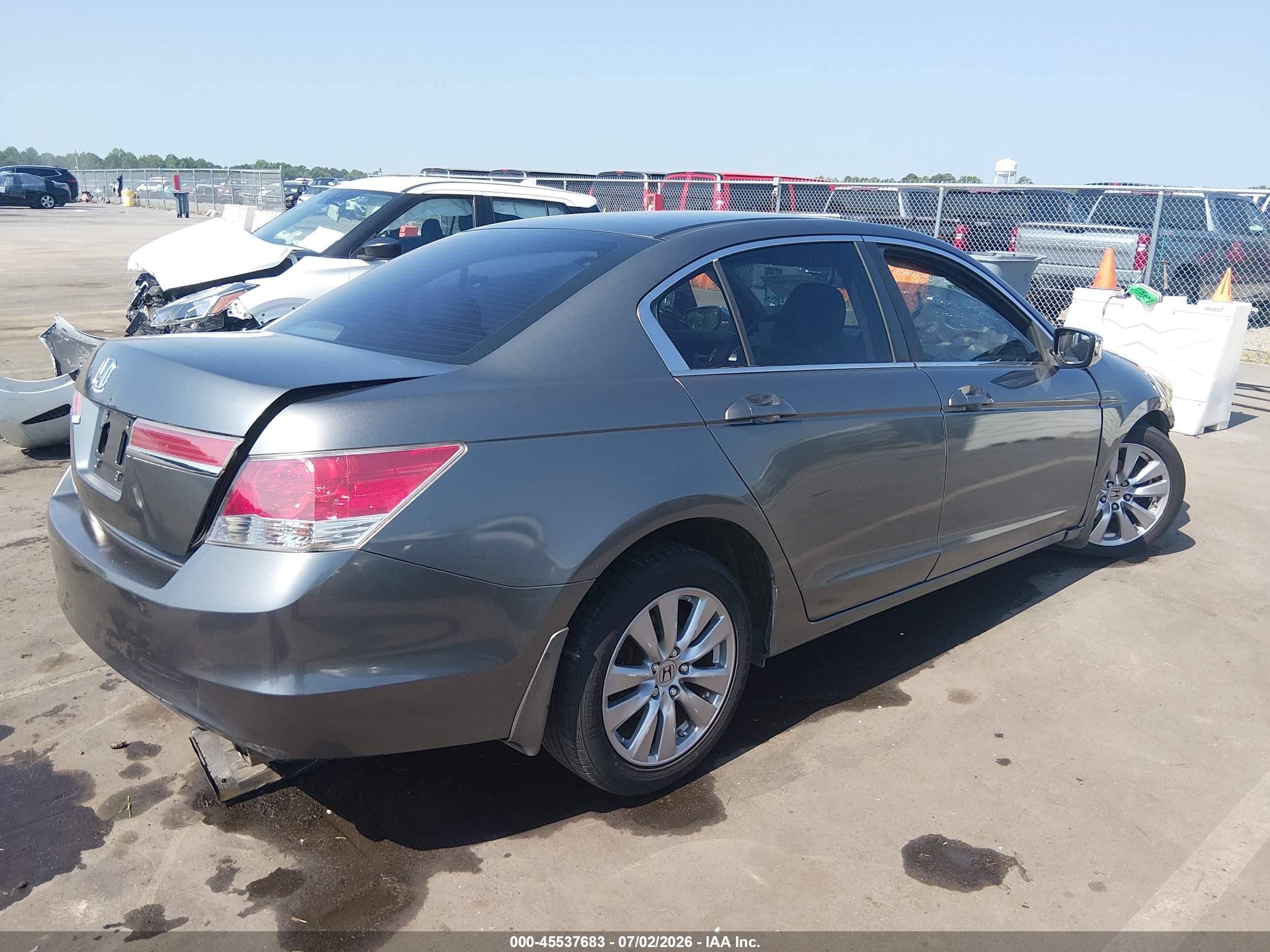 2011 Honda Accord 2.4 Lx Gray vin: 1HGCP2F38BA030609
