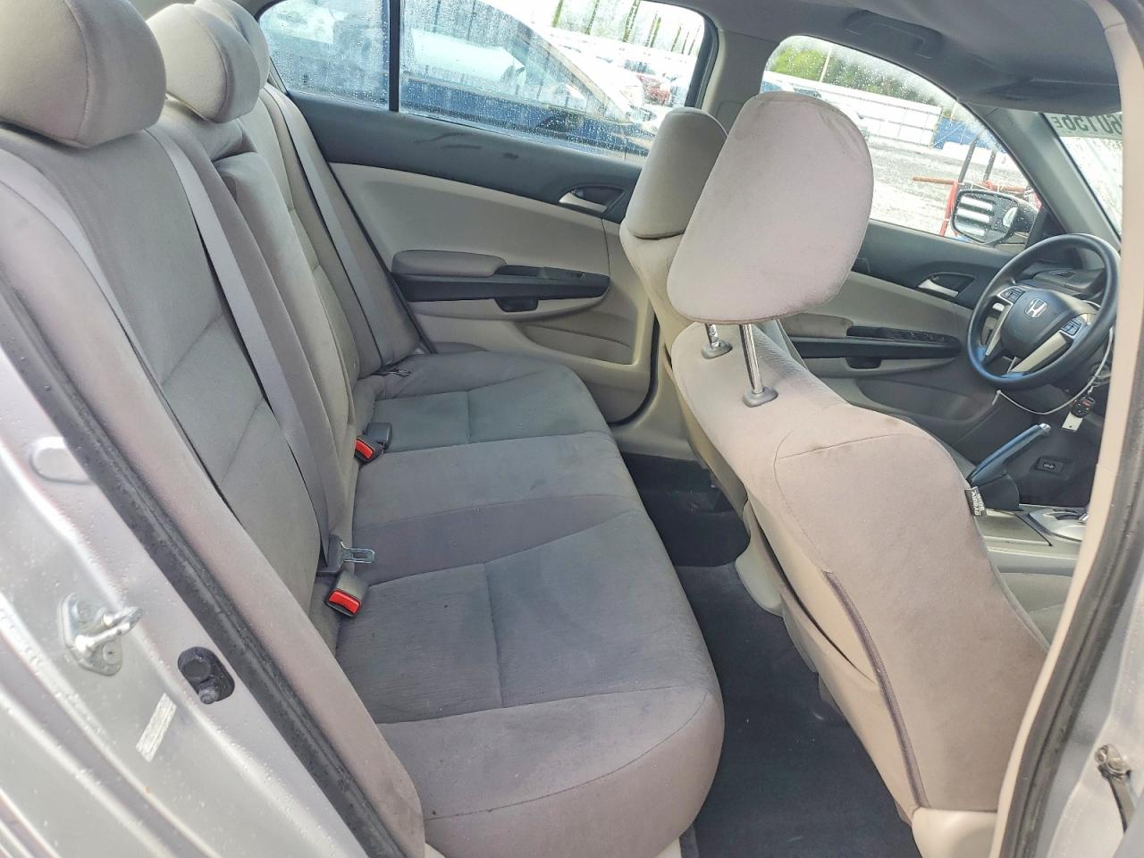 2011 Honda Accord Lx Silver vin: 1HGCP2F38BA071158