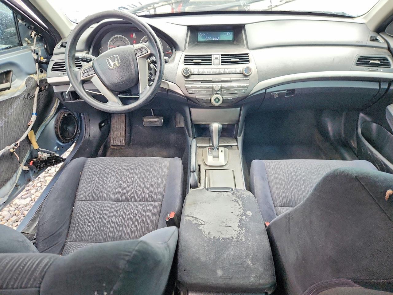 2011 Honda Accord Lx Blue vin: 1HGCP2F38BA131830